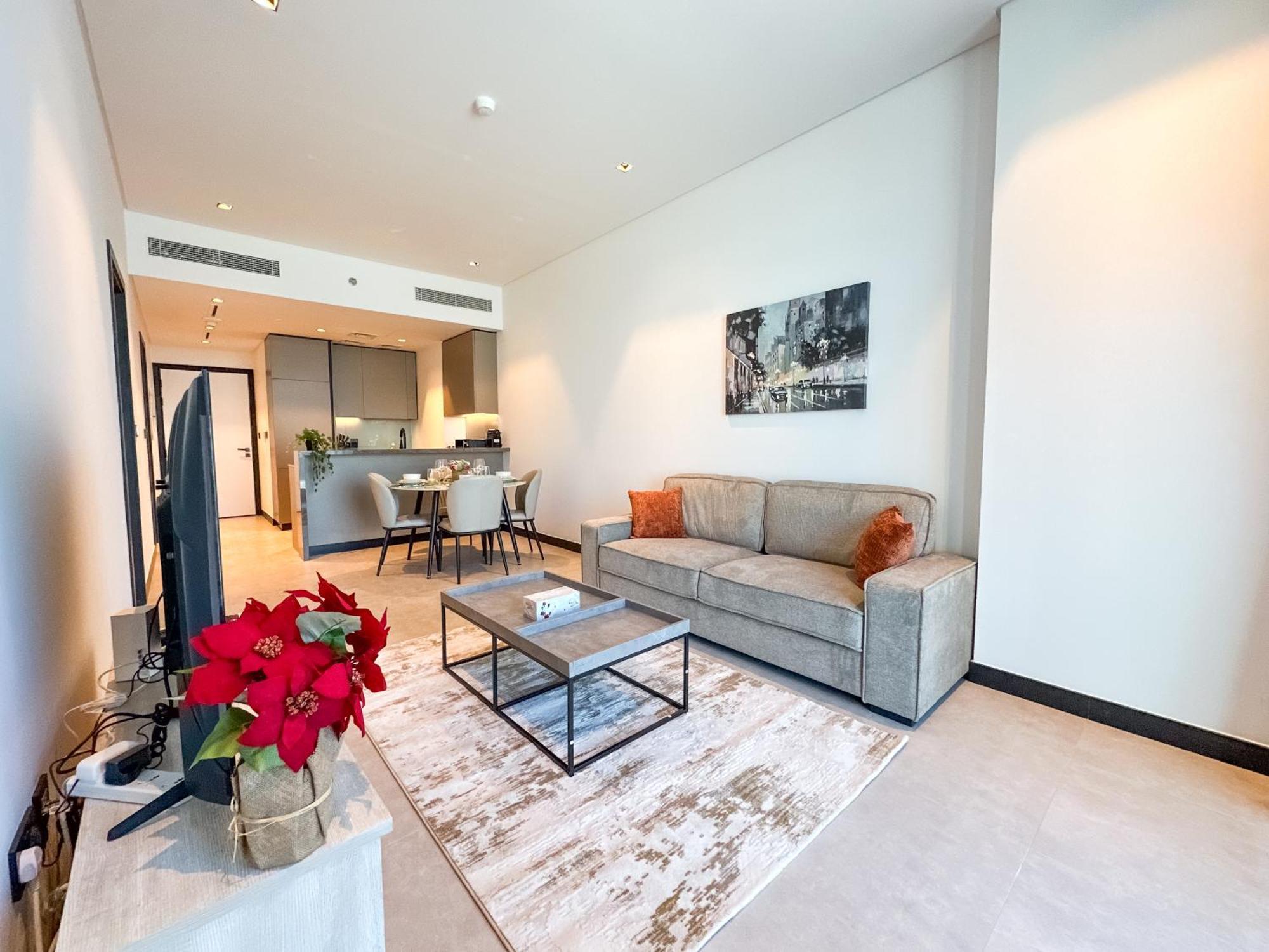 Luxury 1br In 15 Northside Tower With Canal View 4ab03 *