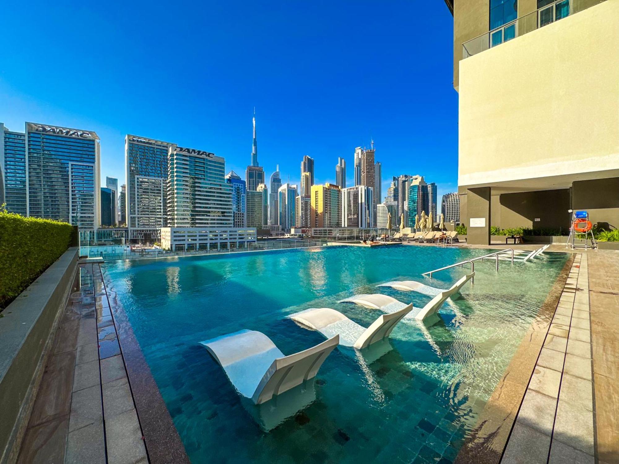 Luxury 1br In 15 Northside Tower With Canal View 4ab03 Apartment