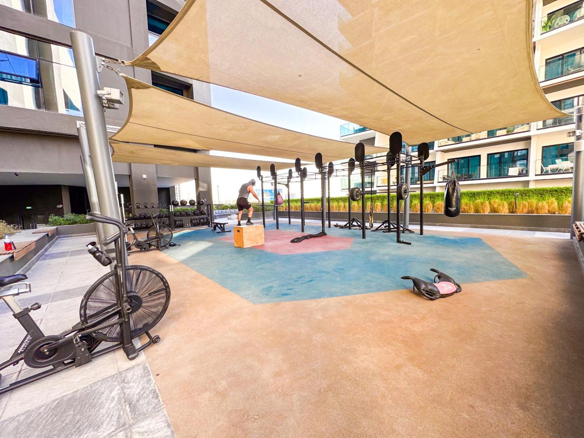 Apartment Luxury 1br In 15 Northside Tower With Canal View 4ab03