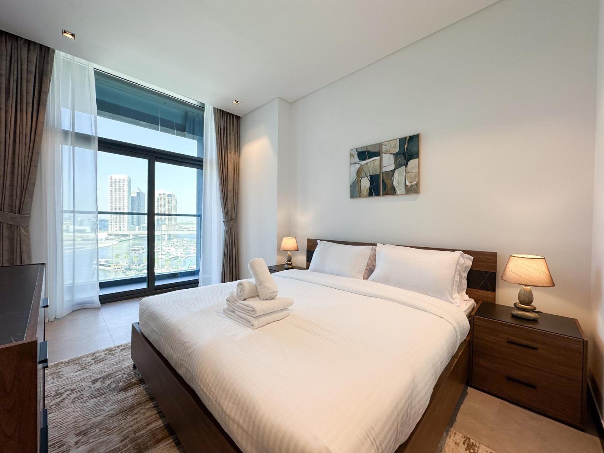 Apartment Luxury 1br In 15 Northside Tower With Canal View 4ab03 Dubai
