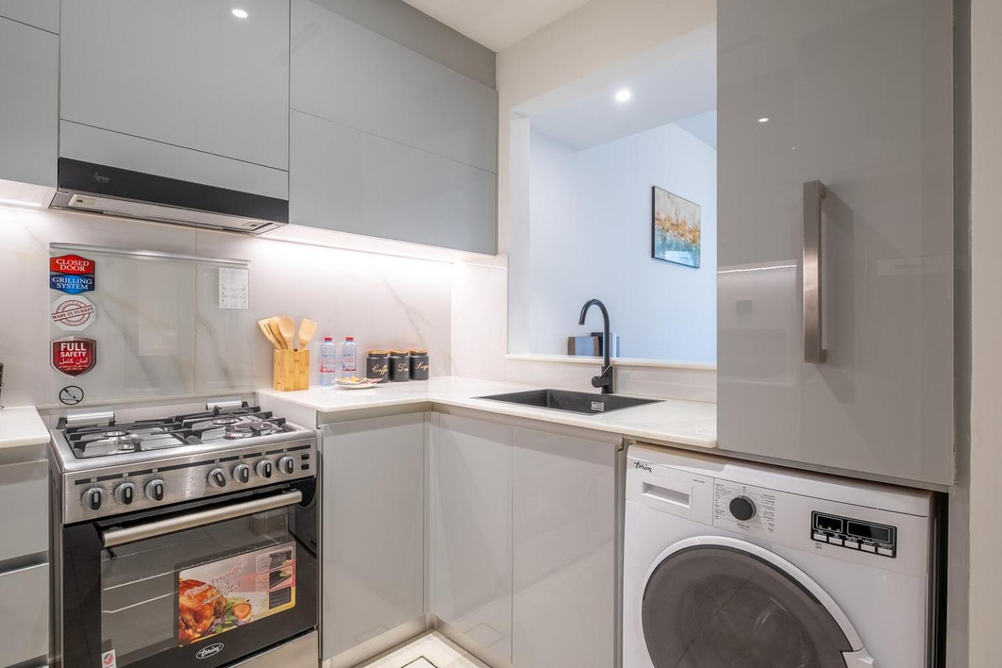Apartment Elegant 1 Bed In Binghatti Creek