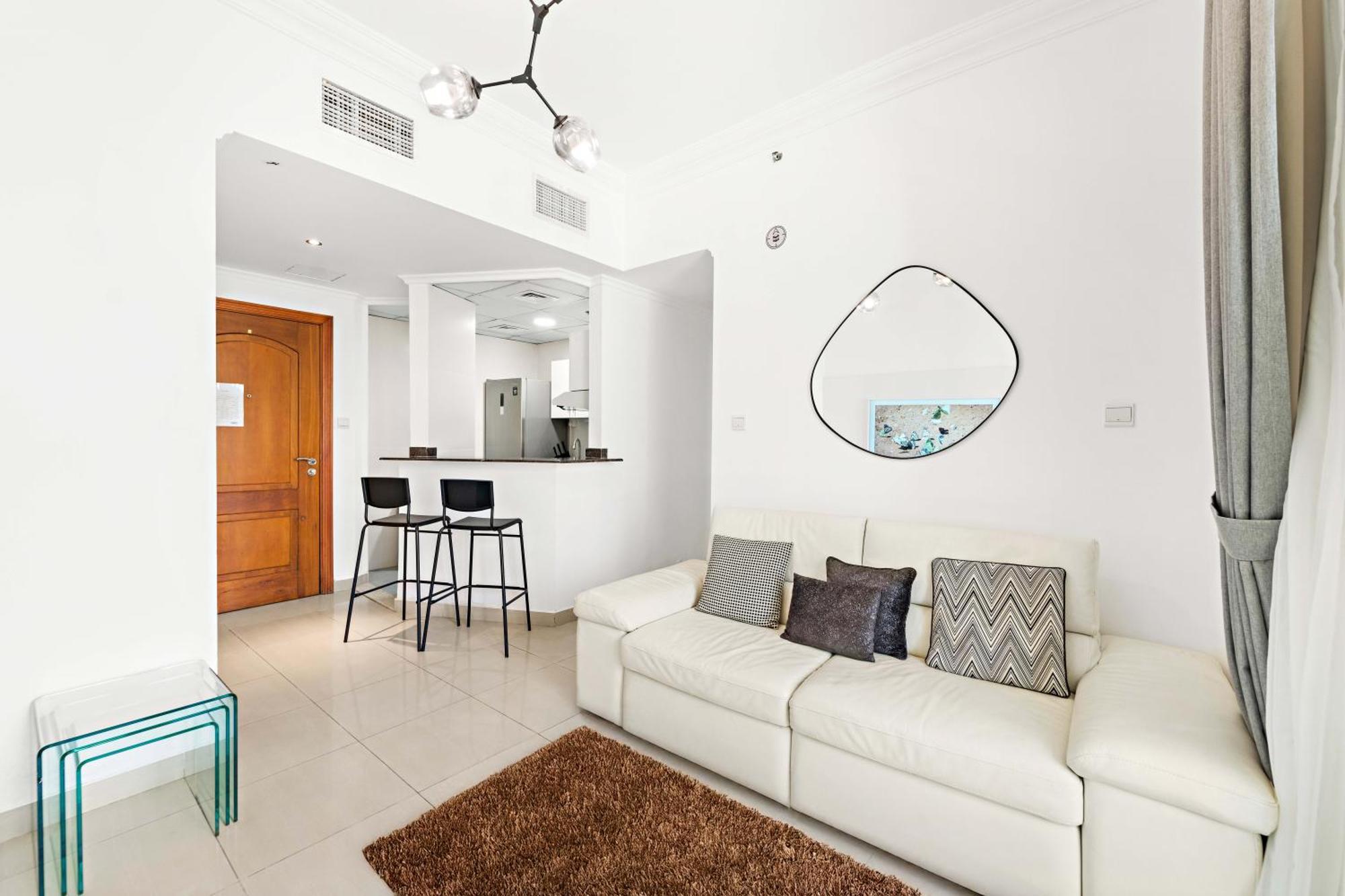 Apartment Lovely 1br In Manchester Tower With Pool And Gym *
