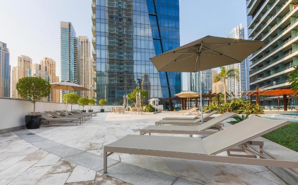 Apartment White Sage Opulence At Silverene Towers 1br Marina Dubai