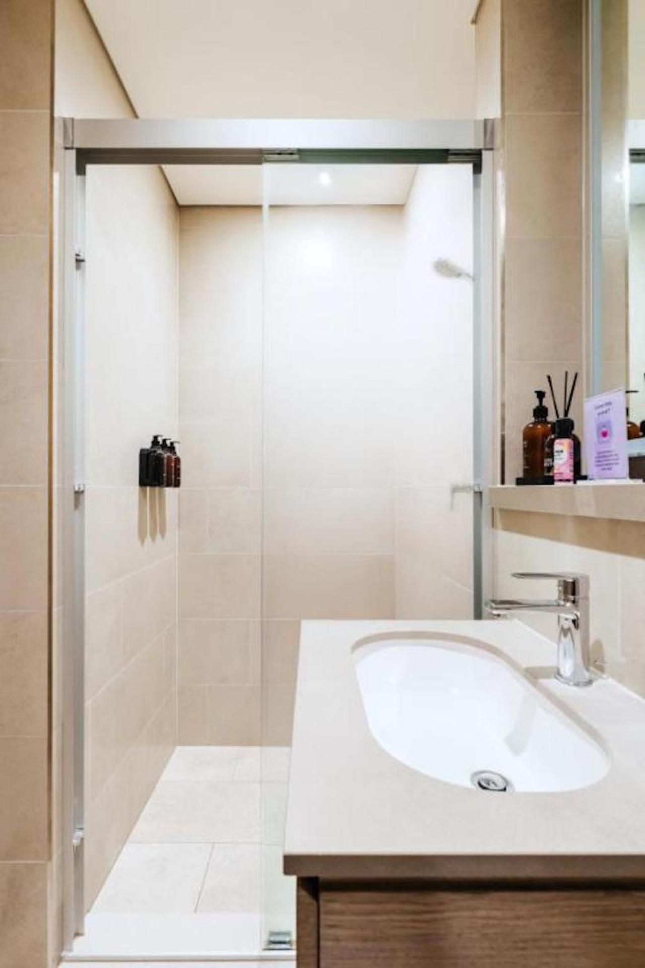 Cosy Premium With Pool And Gym Apartment Dubai