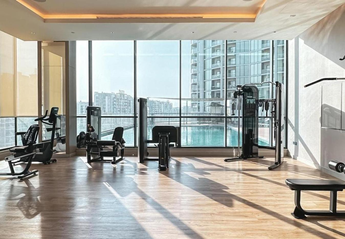 Apartment Cosy Premium With Pool And Gym Dubai