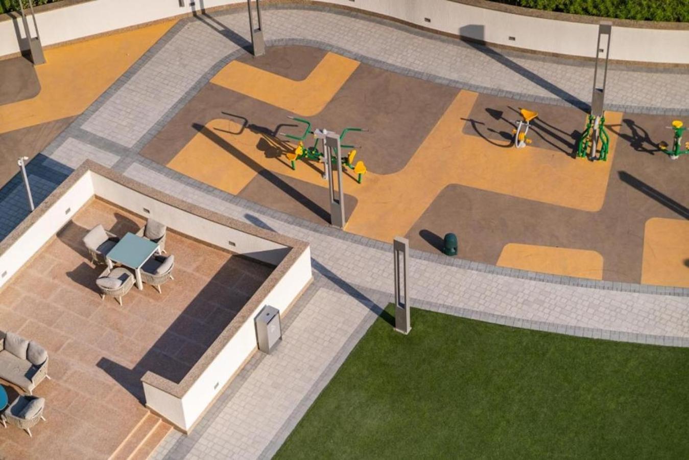 Apartment Cosy Premium With Pool And Gym Dubai