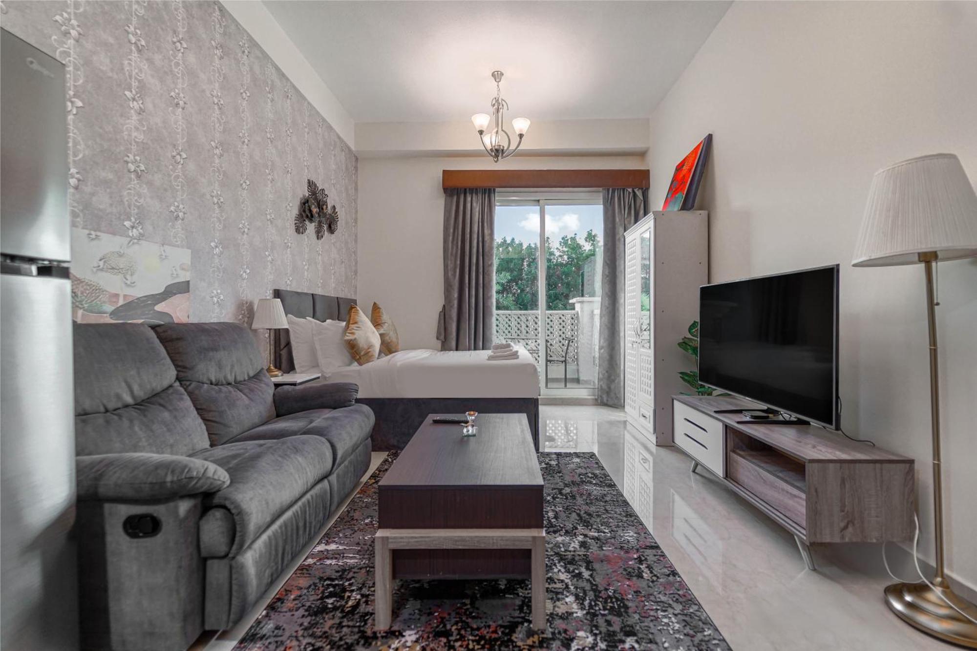 Posh In Jvc, Hanover 10, Deleguest Dubai
