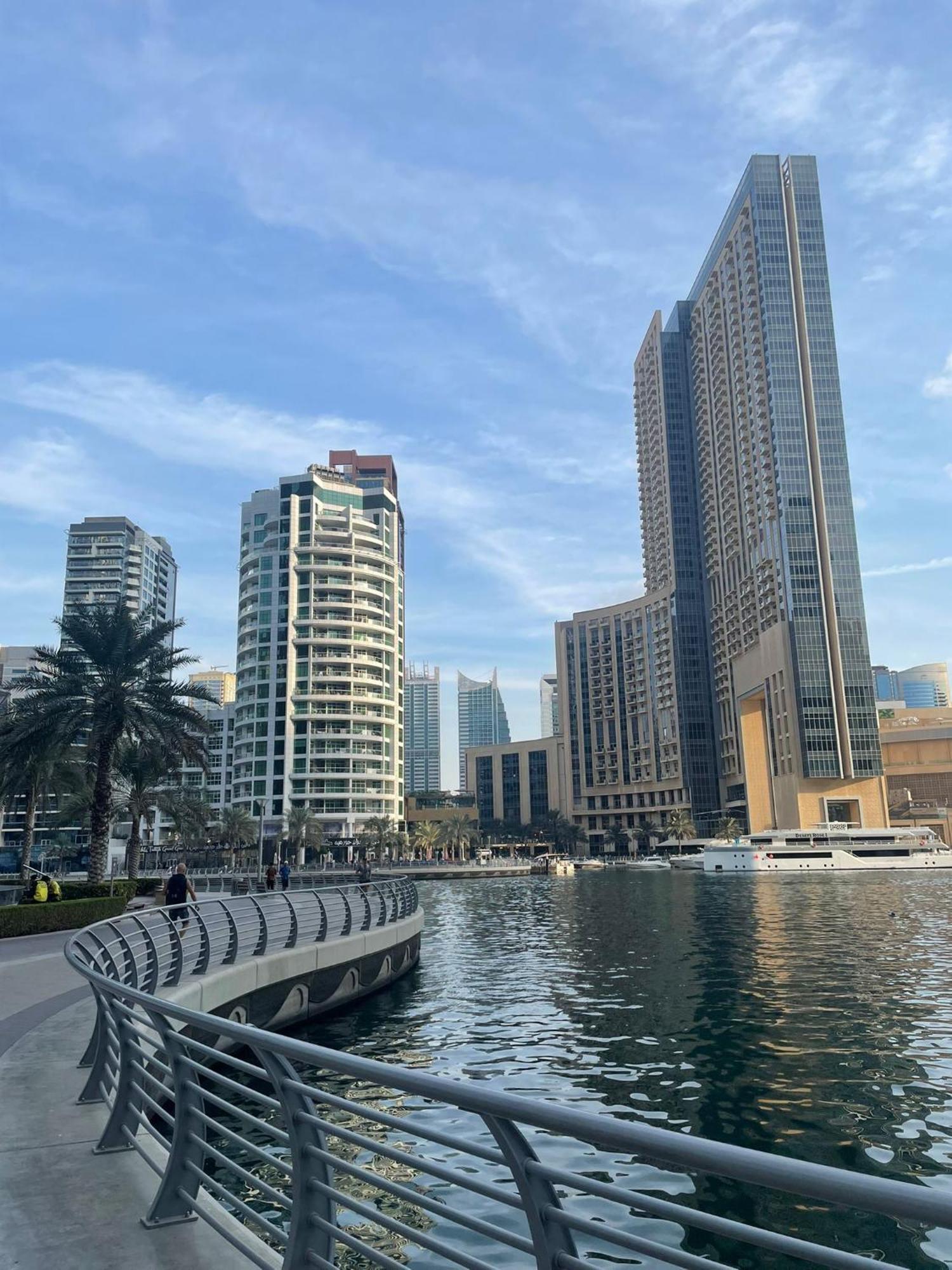 Four Stars Marina Jbr Dubai