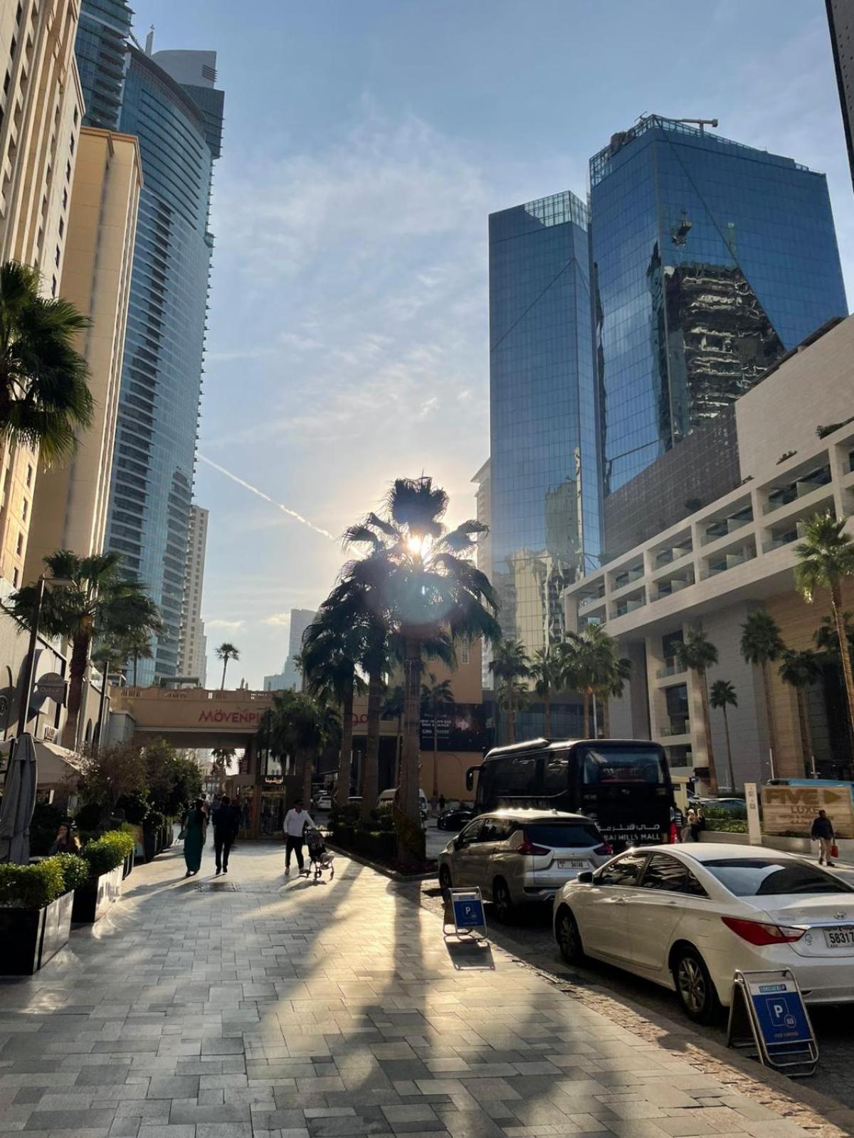 Four Stars Marina Jbr Dubai