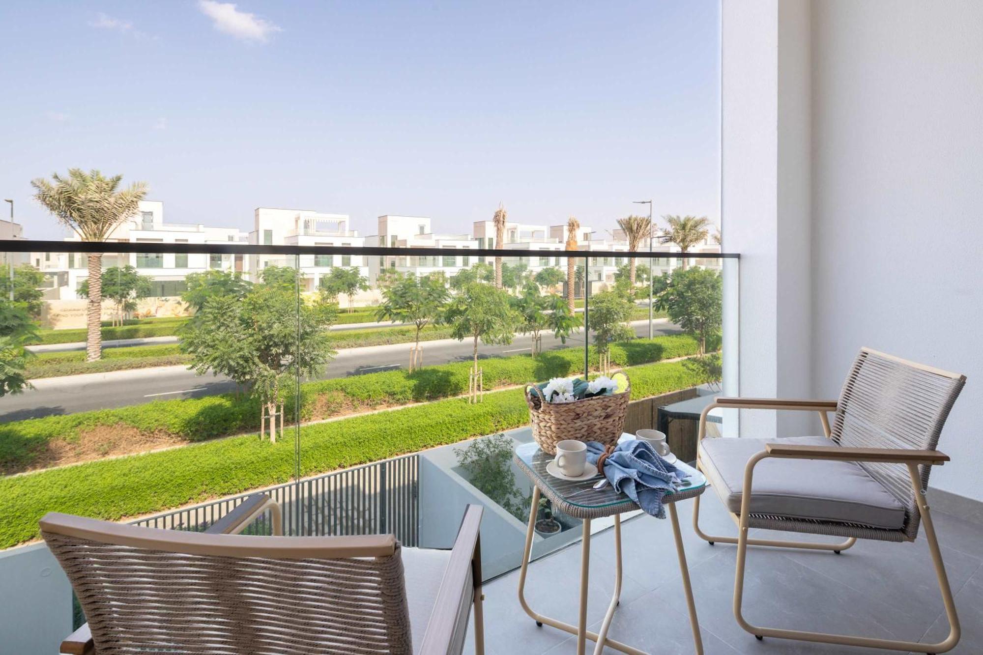 Frank Porter - Ranches 3 Dubai