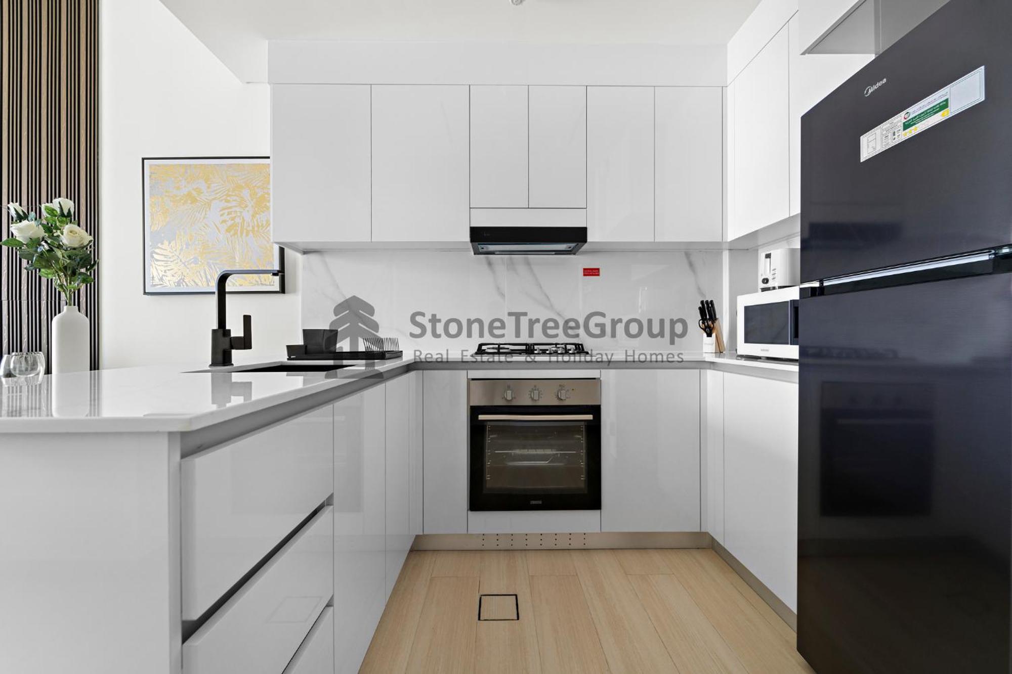 High-floor And Spacious 1br At Binghatti Emerald Dubai