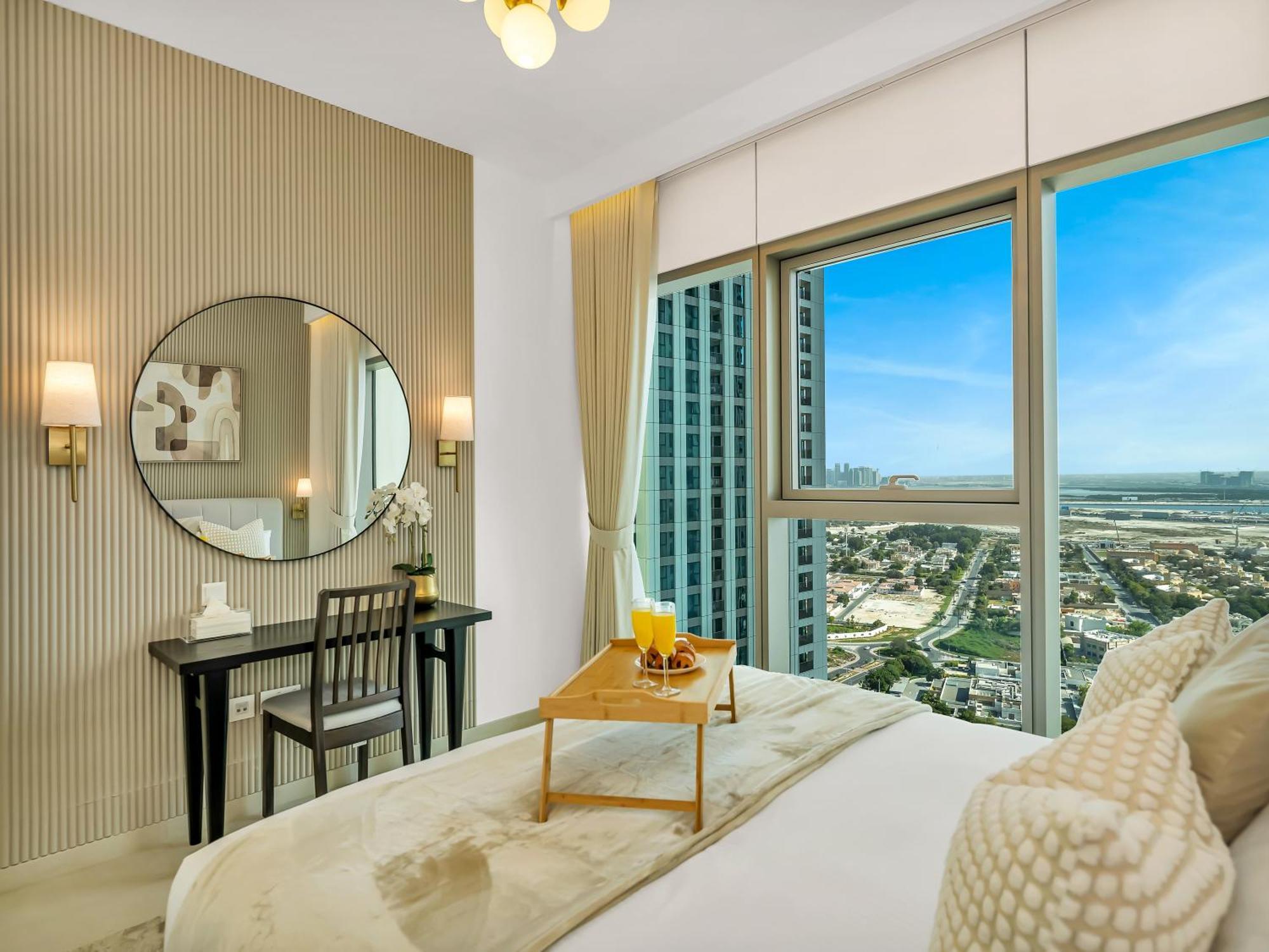 Lux 3br Maid With Burj View Mall Connect Apartamento Dubai