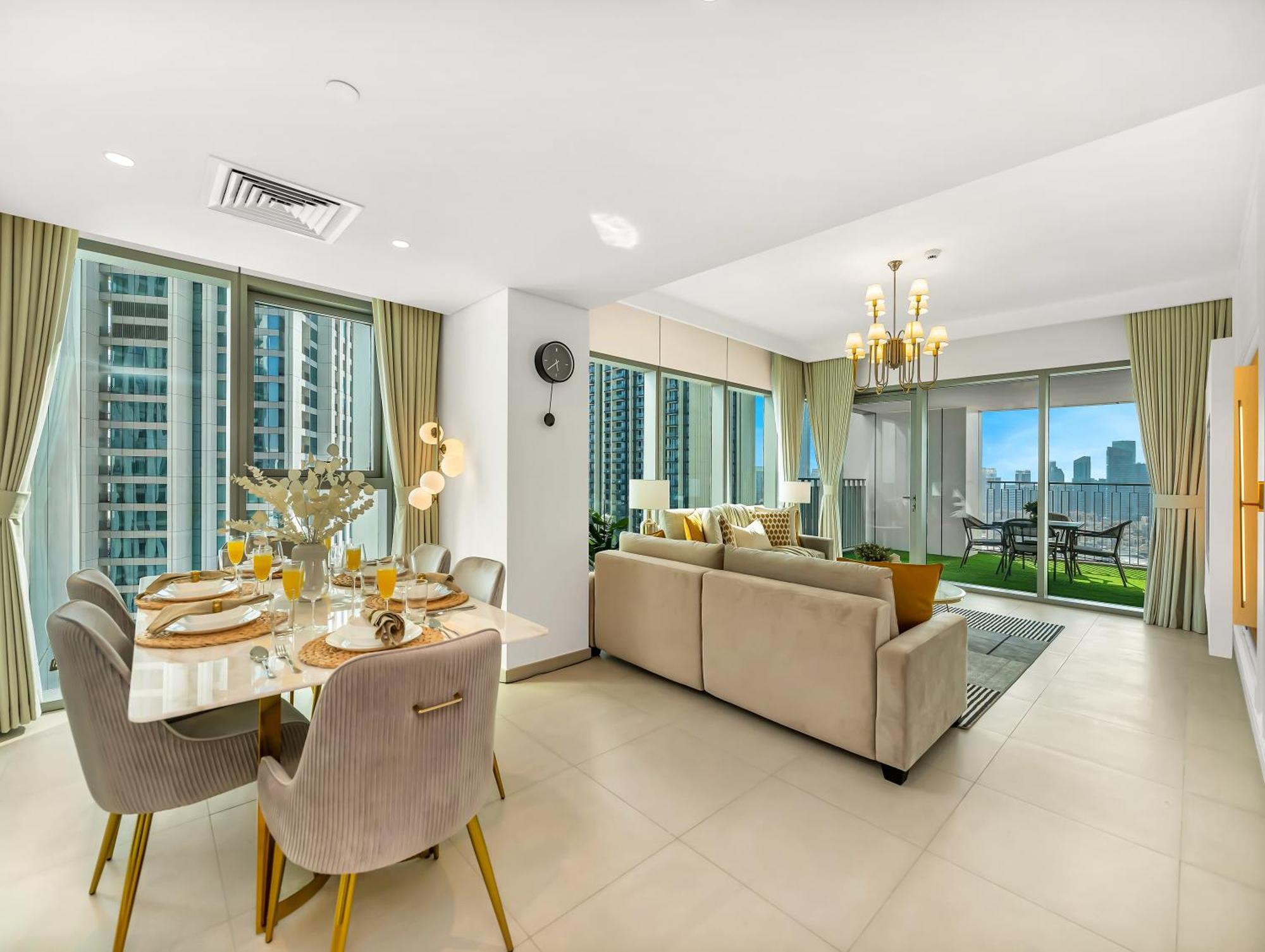 Lux 3br Maid With Burj View Mall Connect Apartment Dubai
