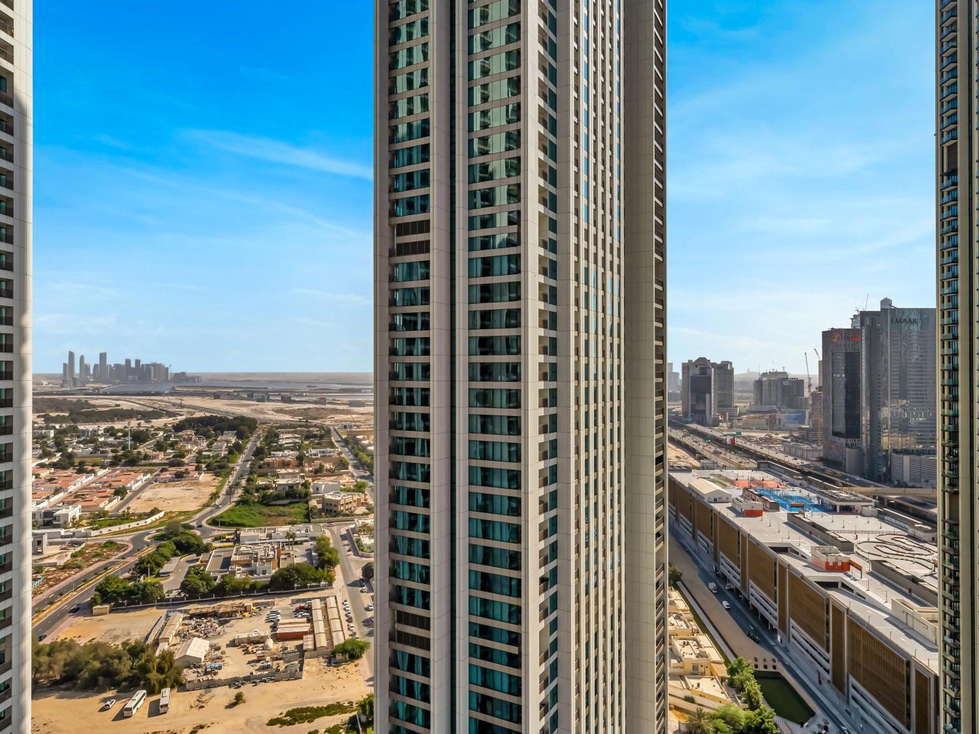 Lux 3br Maid With Burj View Mall Connect Apartment