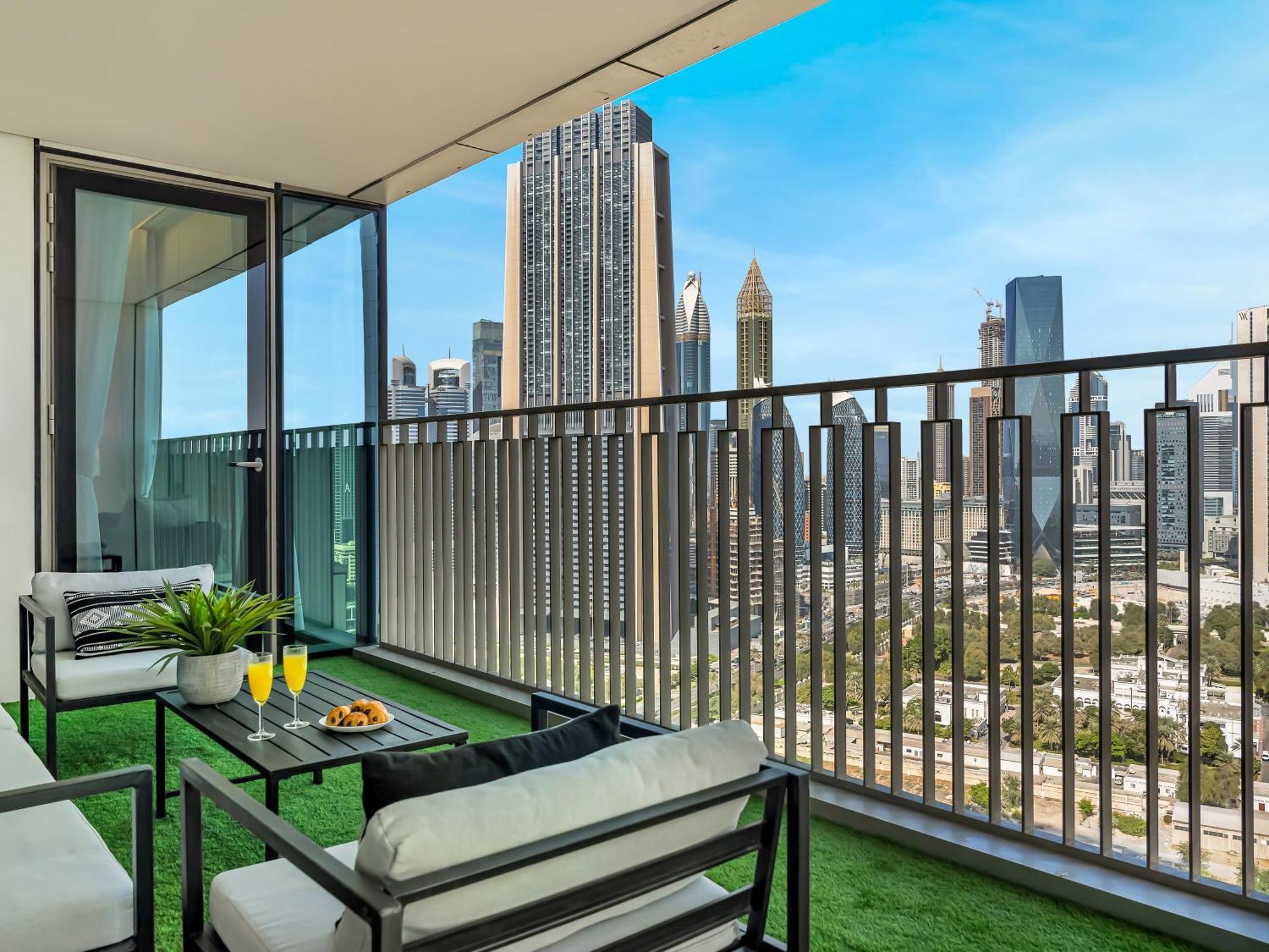 Lux 3br Maid With Burj View Mall Connect * Dubai