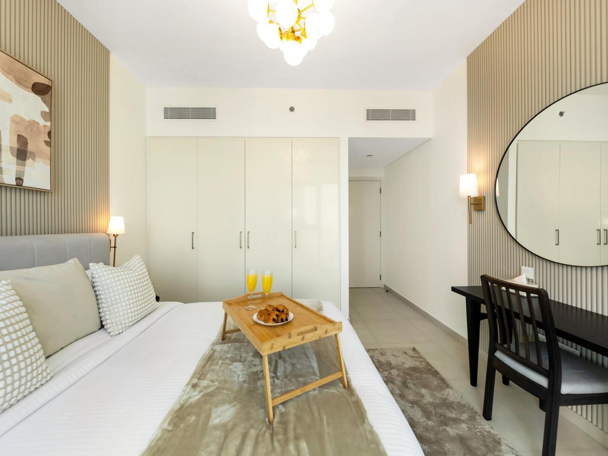 Lux 3br Maid With Burj View Mall Connect Dubai