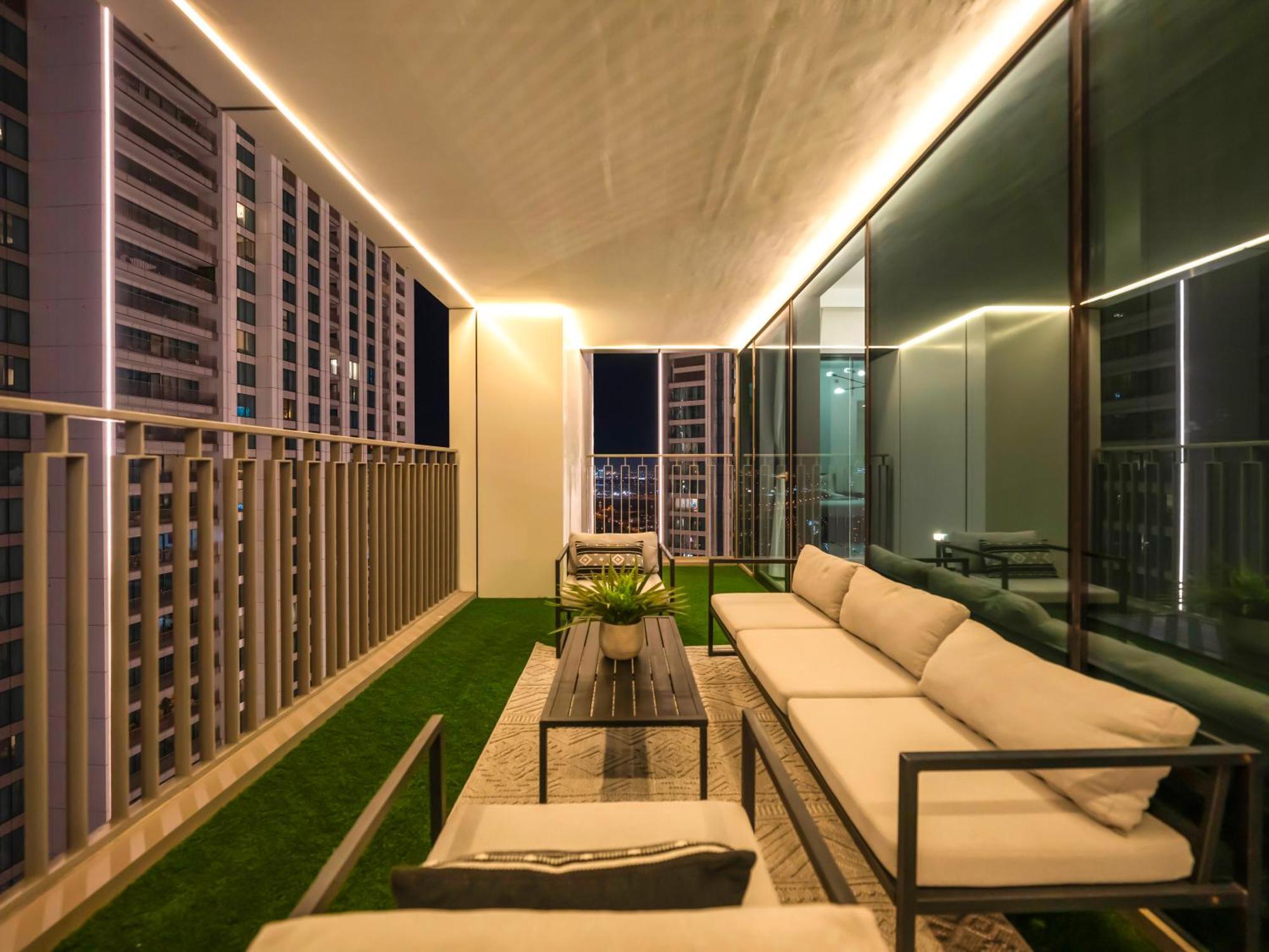 Apartment Lux 3br Maid With Burj View Mall Connect