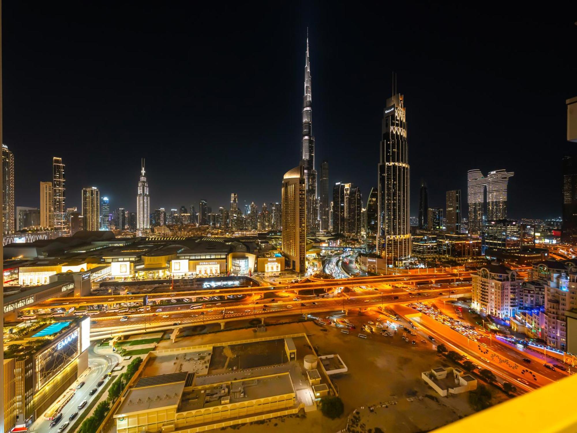 Apartment Lux 3br Maid With Burj View Mall Connect Dubai