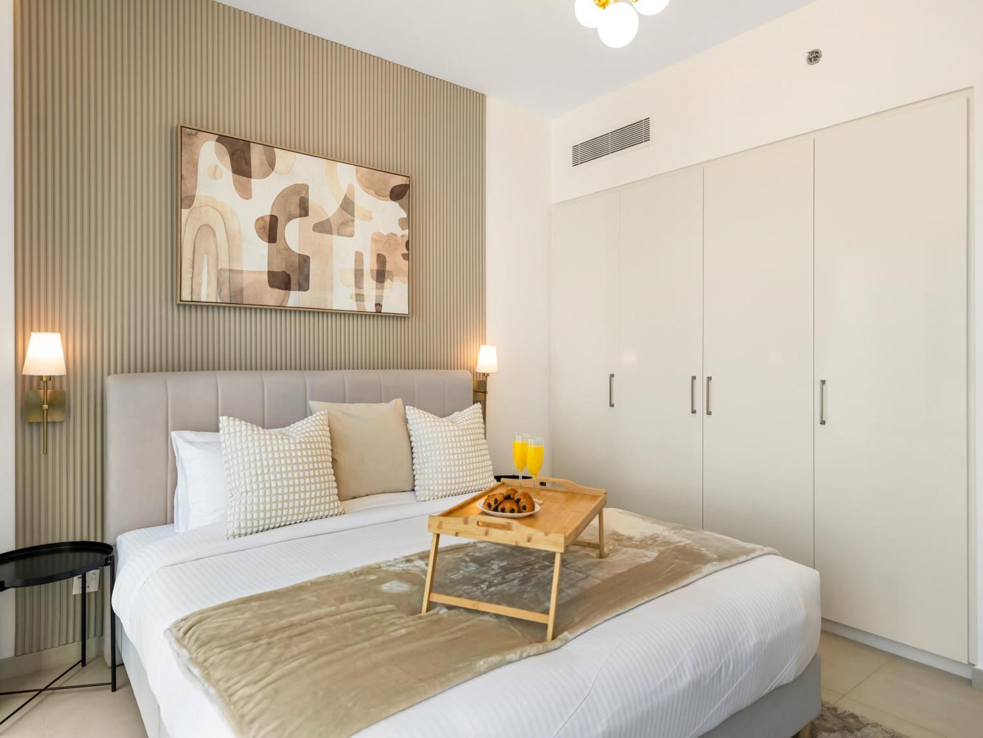 Lux 3br Maid With Burj View Mall Connect Apartment