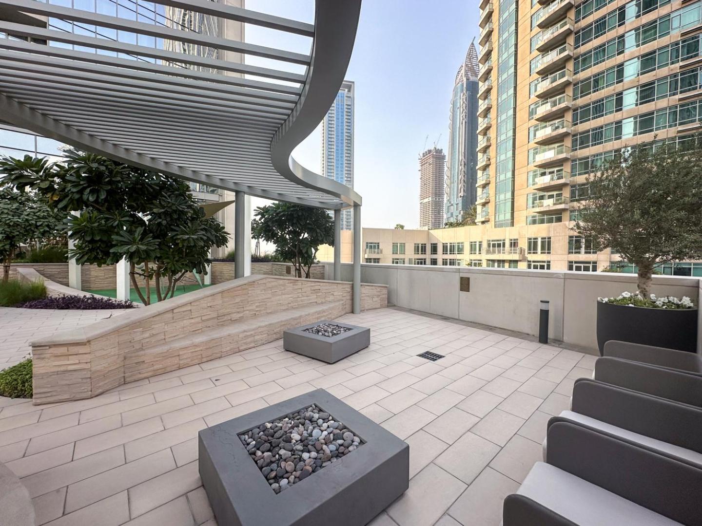 Apartment Livbnb-2b With Convertible Office,5min To Burj Khalifa *