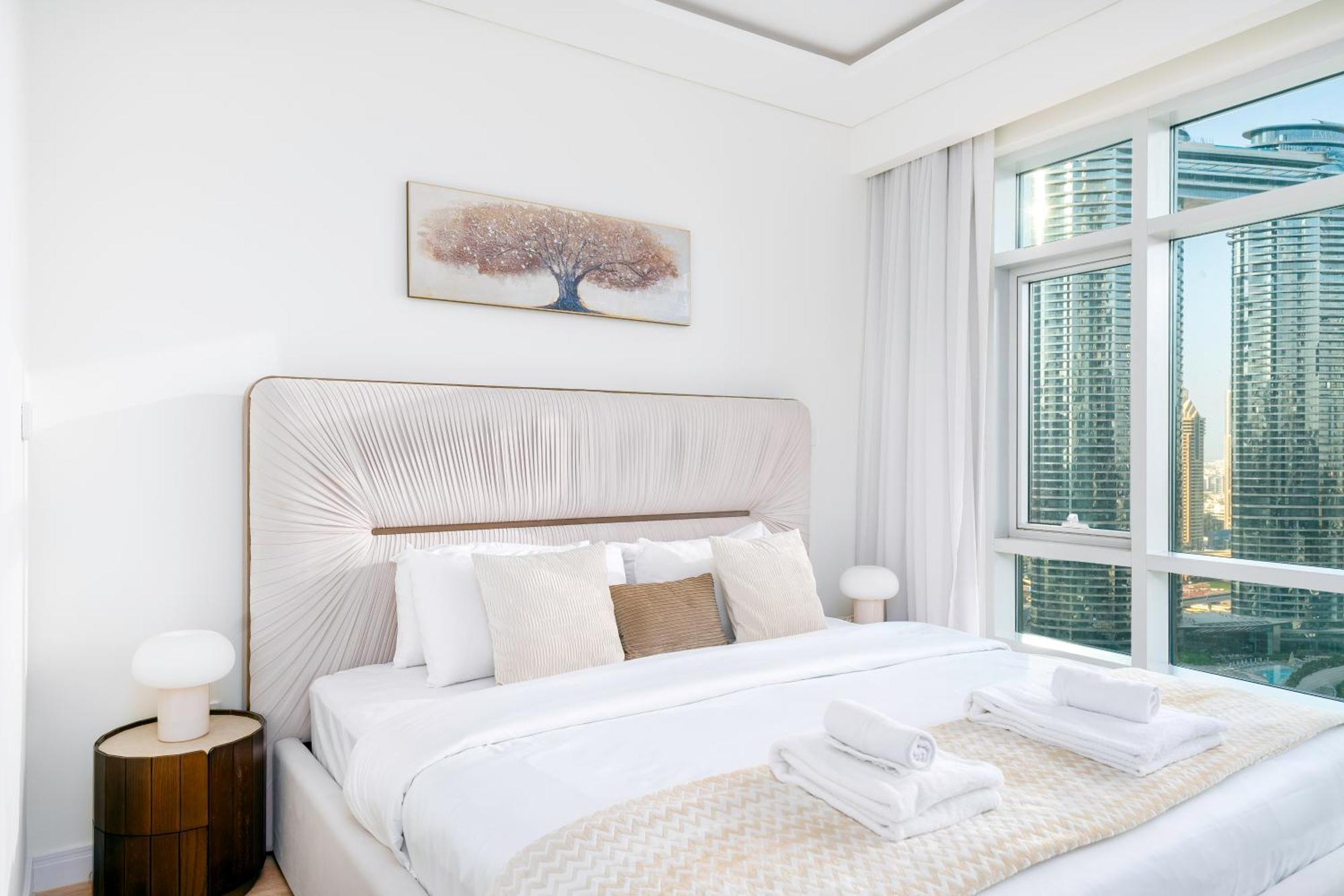 Apartment Stunning 2 Bedroom In The Heart Of Downtown, 360 Views *