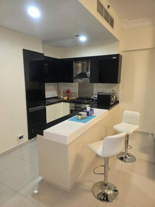 Daire Royal Sky By Damac Maison Mall Street