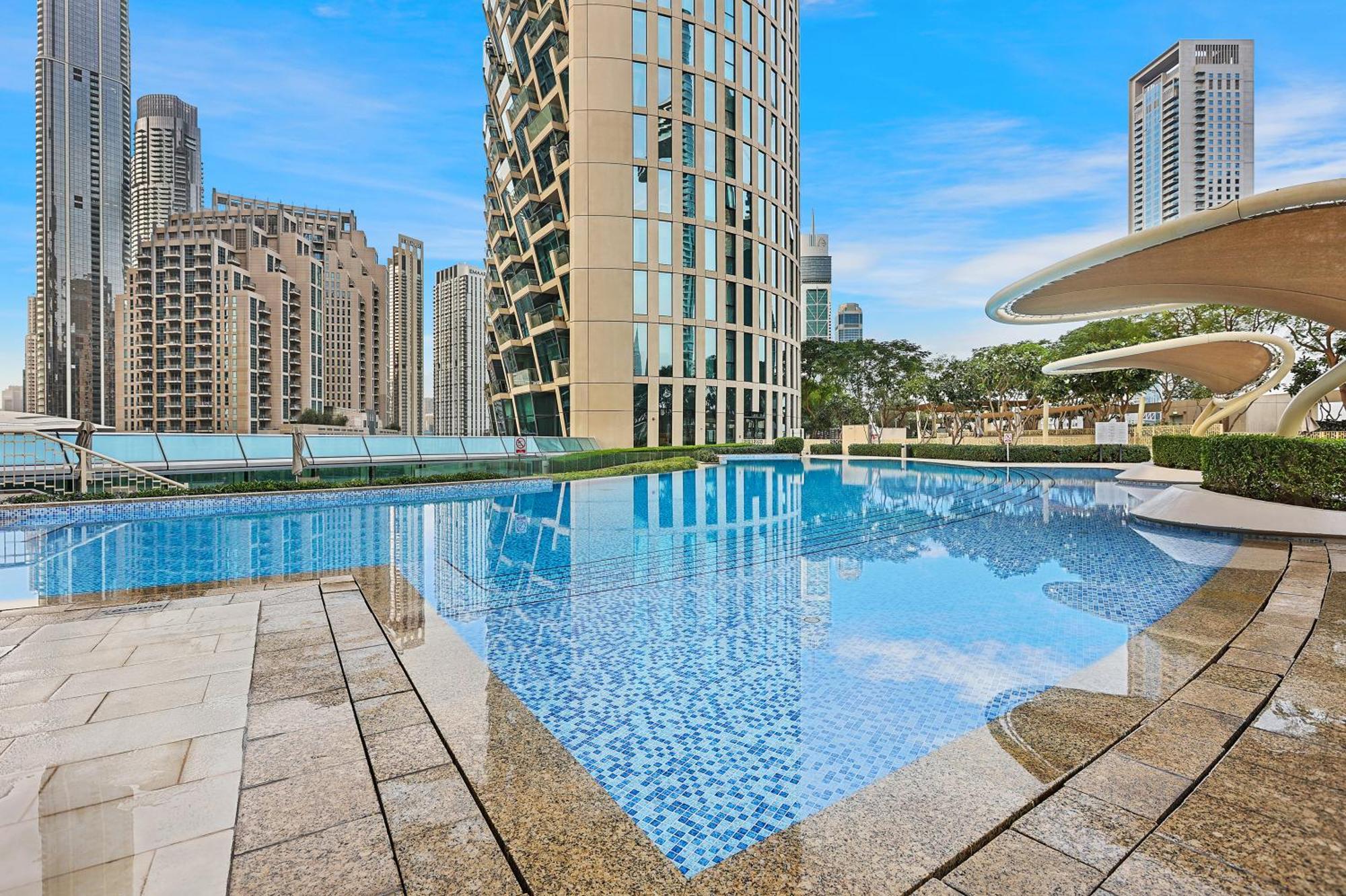 Apartamento First Class 2br With Full Skyline & Sea View Dubai
