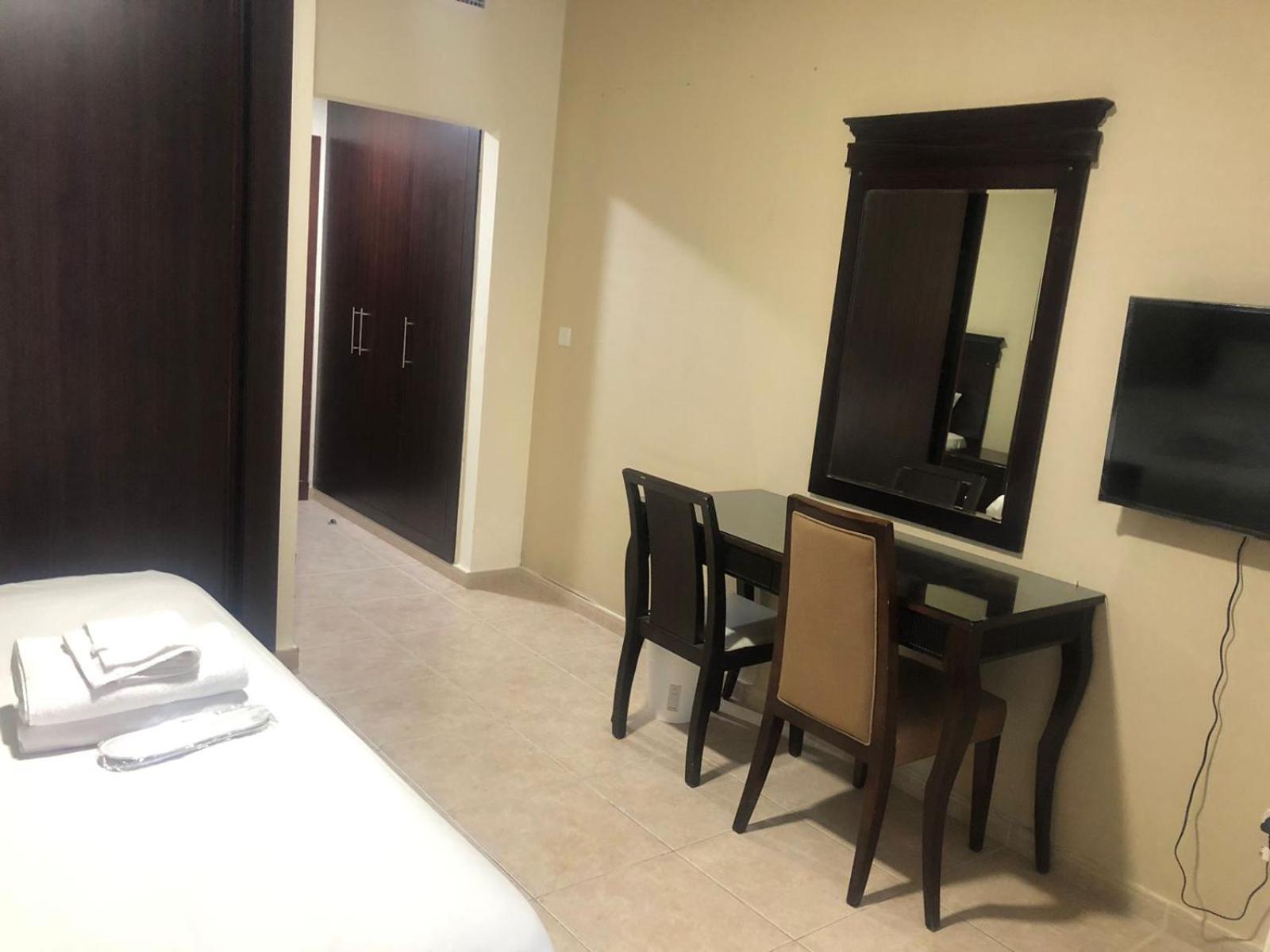 Ensuite In Coliving In Marina * Dubai