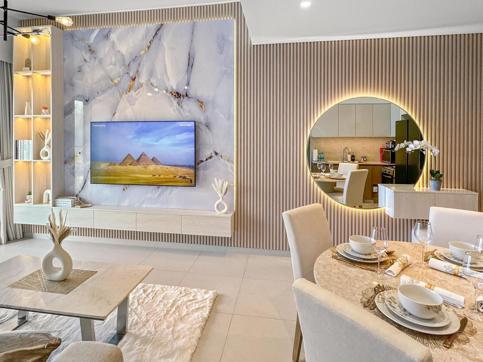 View In And Burj Khalifa View - 2 Bedroom - 3 Beds Apartamento