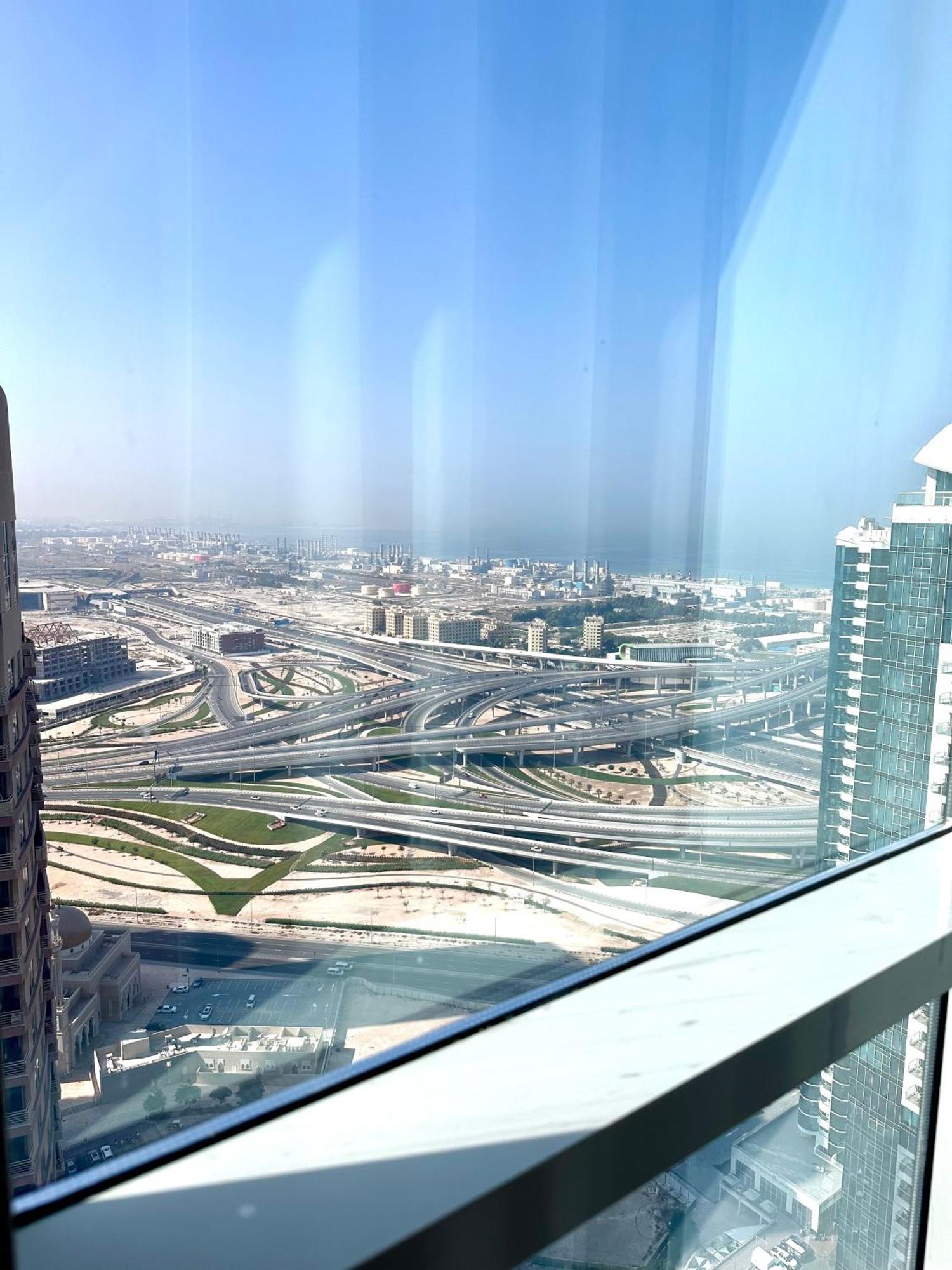 Stunning With Sea-view In Jlt Apartment Dubai