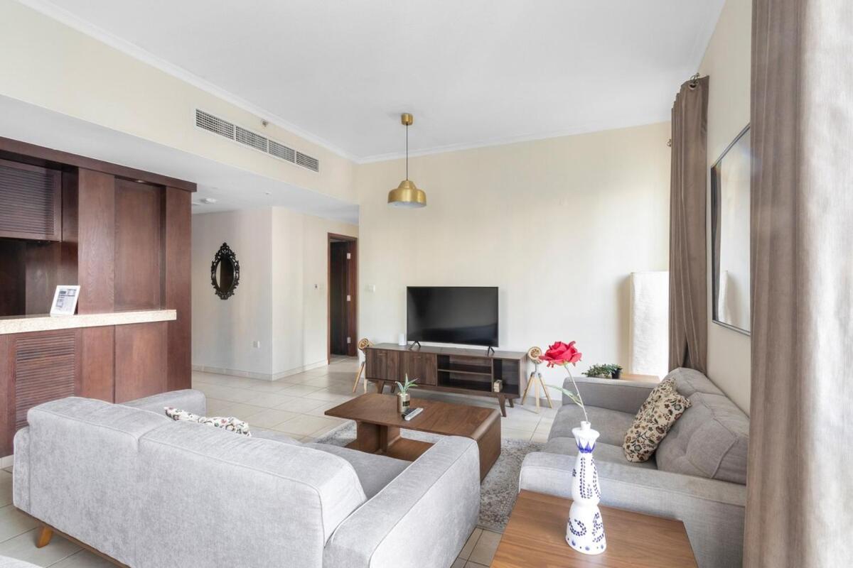 First Class 2br Burj Khalifa & Fountain View Apartment