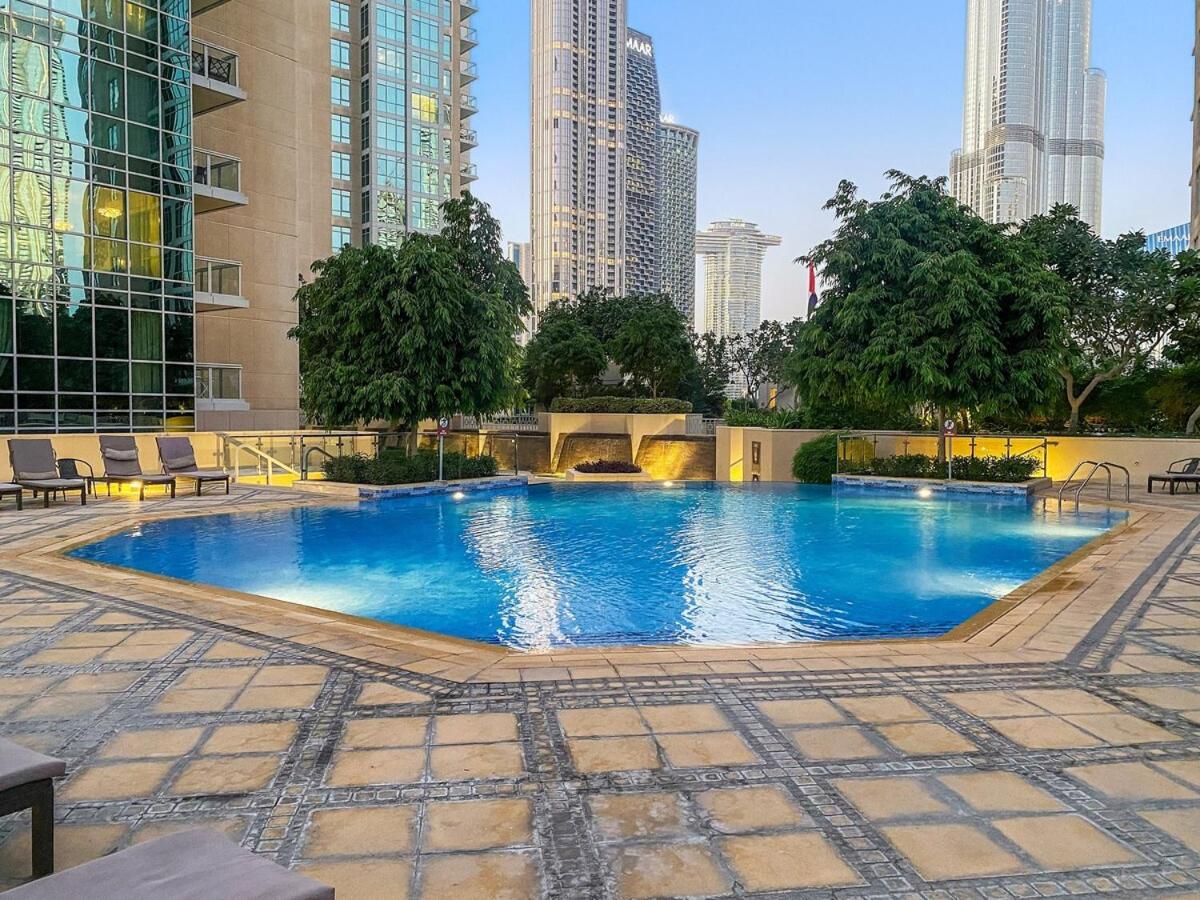 First Class 2br Burj Khalifa & Fountain View Apartment Dubai