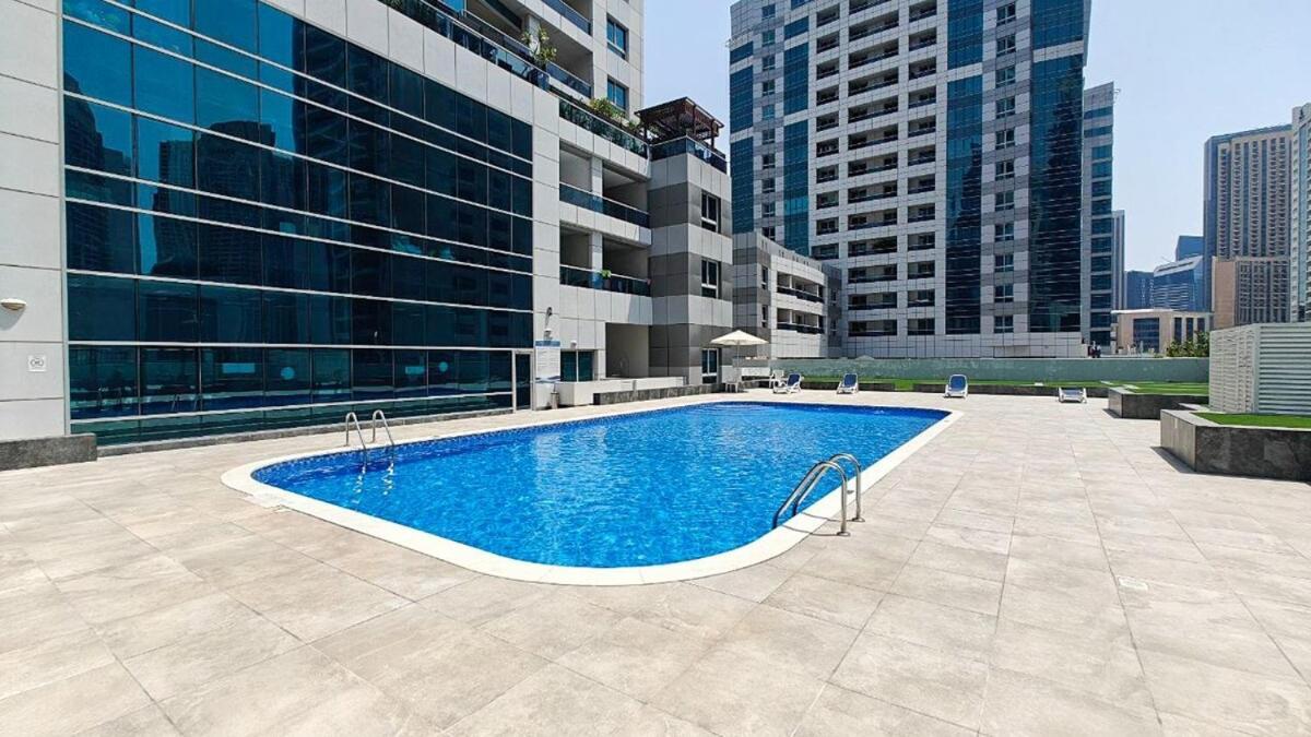 Cozy 1-bedroom Perfect For Couple In Marina Dubai