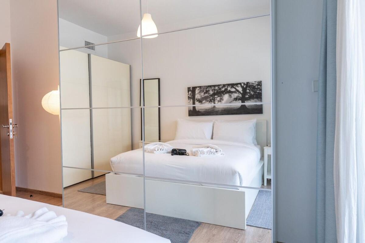 Apartment Cozy 1-bedroom Perfect For Couple In Marina