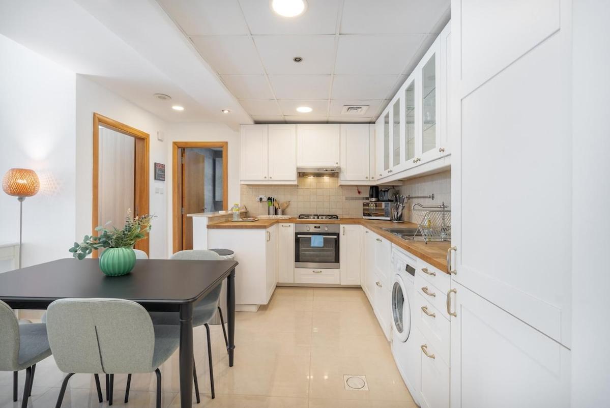 Apartment Cozy 1-bedroom Perfect For Couple In Marina *