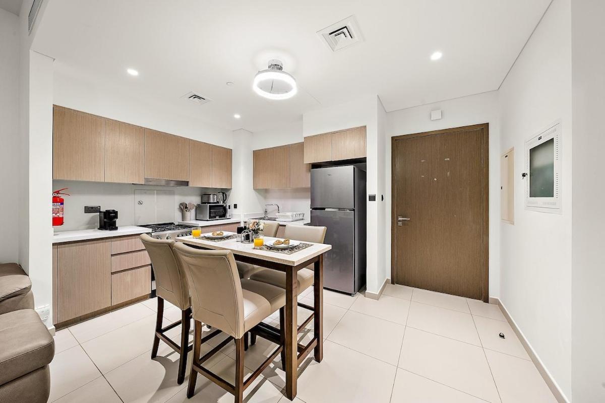 Apartment First Class 2br Mesmerizing Views Dubai