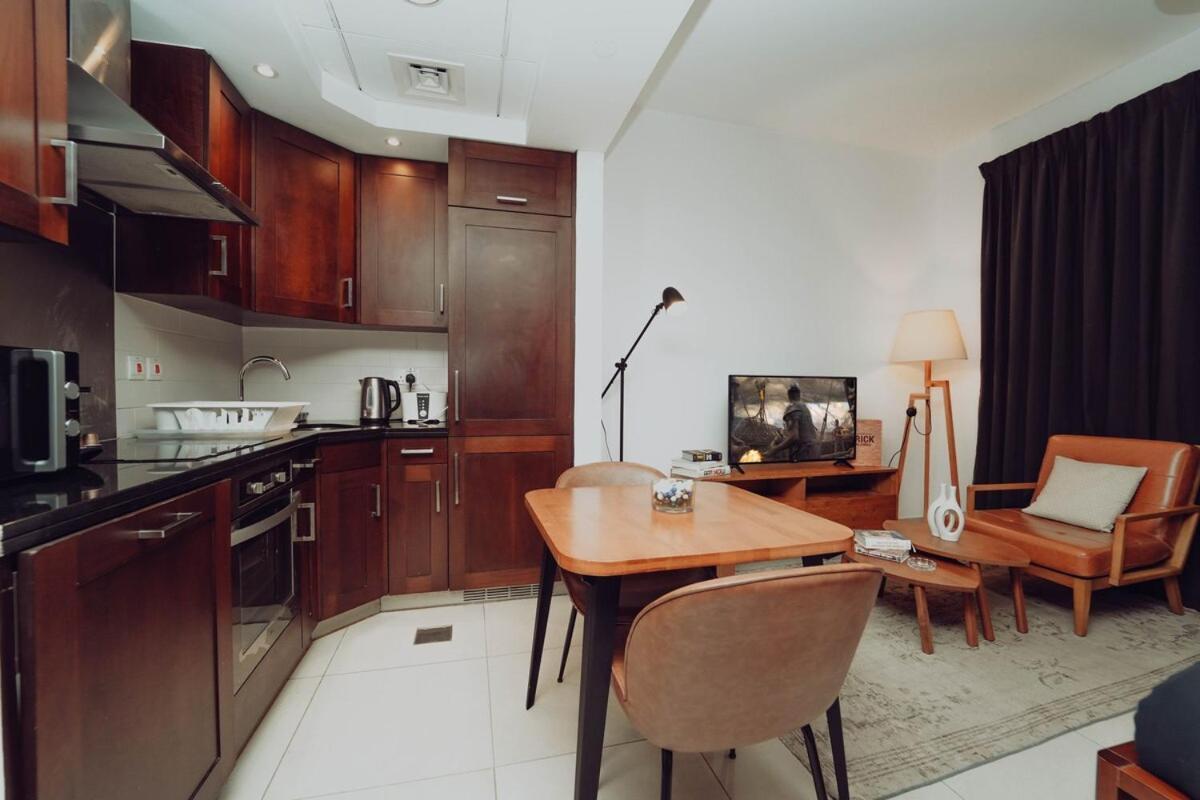 Apartment Elegant Downtown 5 Minute Walk To Burj Khalifa & Mall