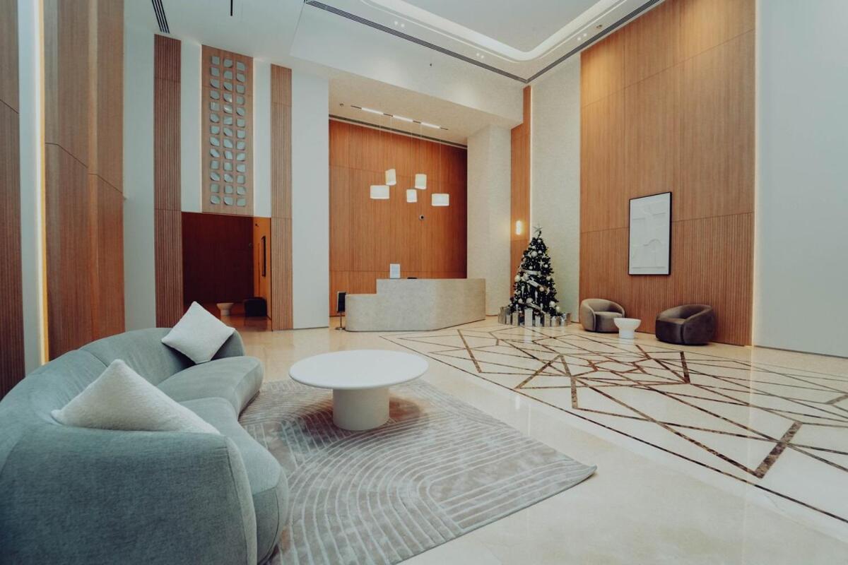 Apartment Elegant Downtown 5 Minute Walk To Burj Khalifa & Mall *