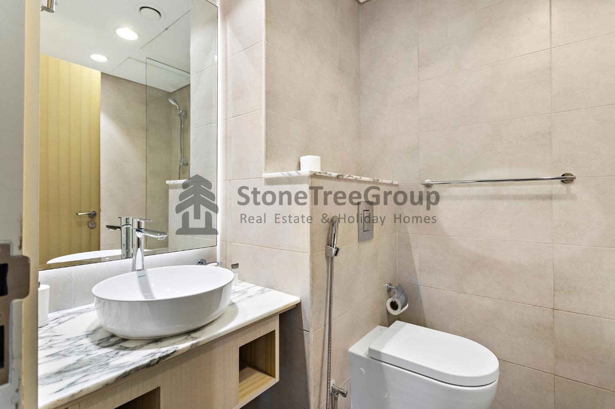 Stonetree - Spacious 2br In Paramount Apartment