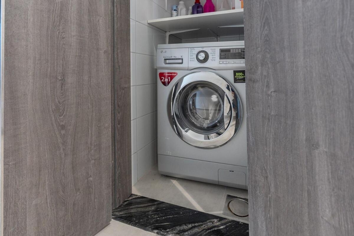 Bright And Warm 2-bedroom In Al Barsha Apartamento Dubai