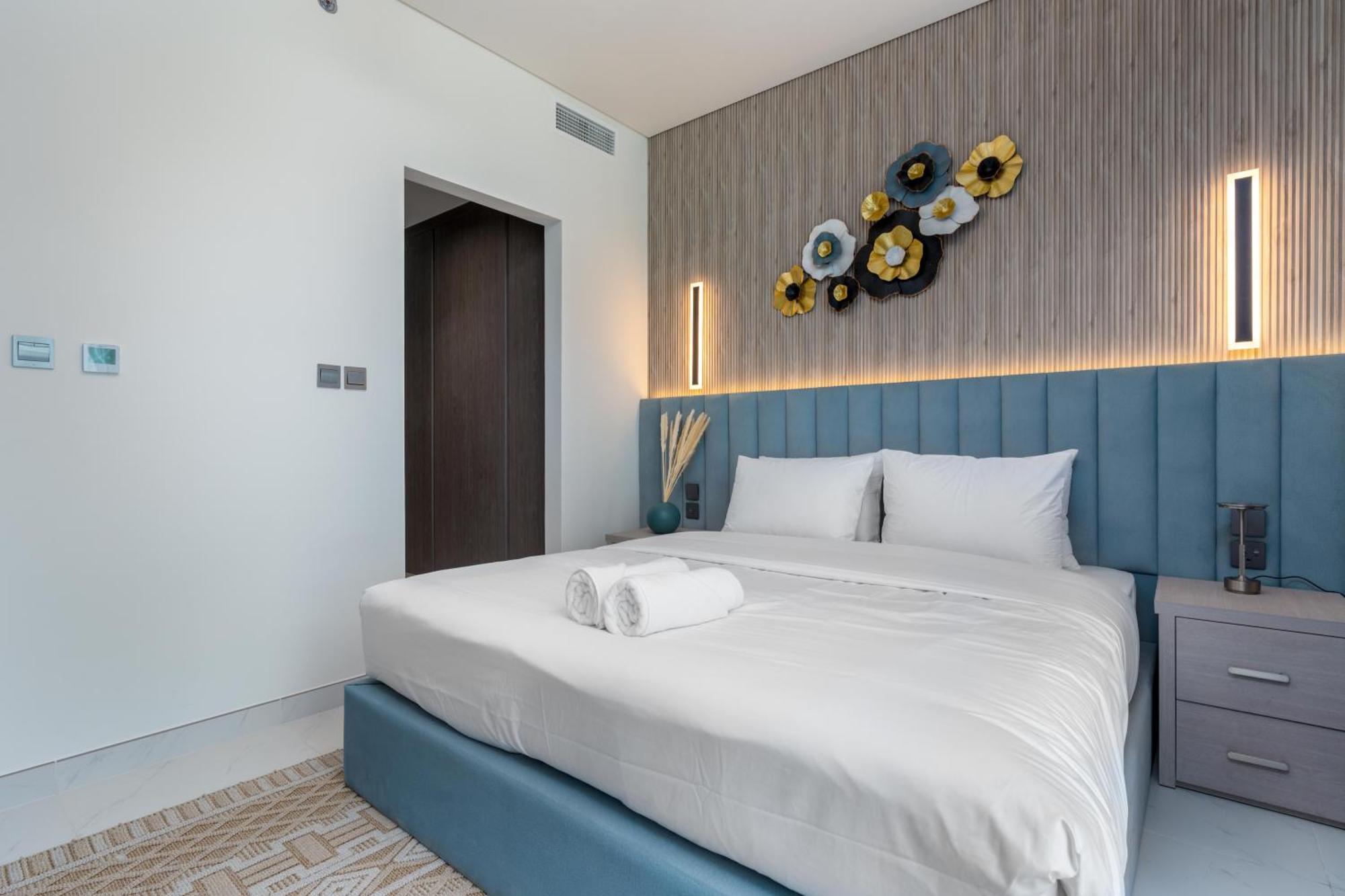 Luxury In Center, District One * Dubai