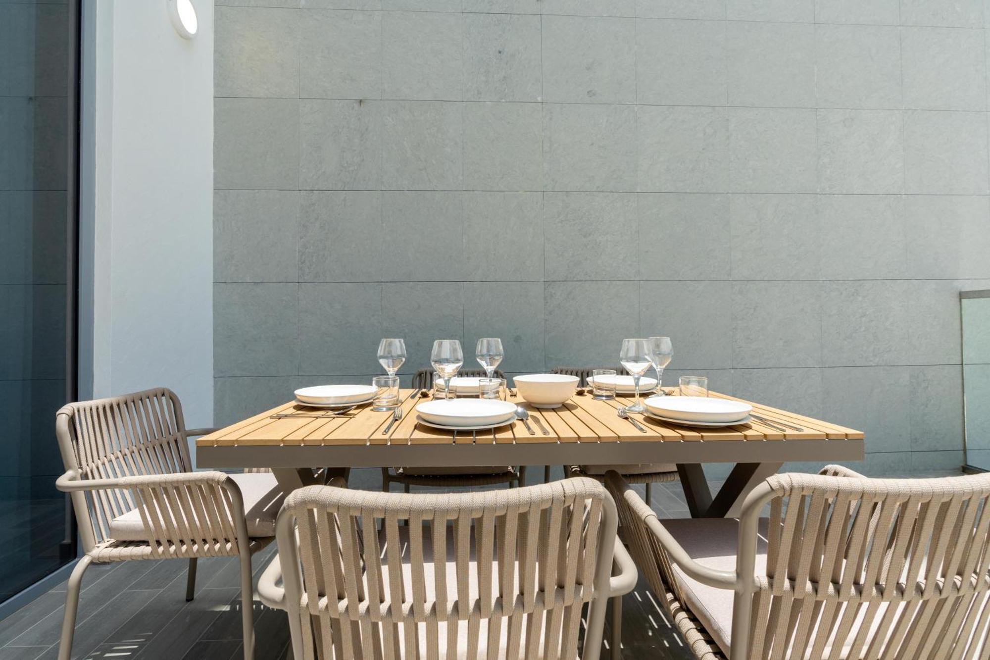 Luxury In Center, District One Dubai