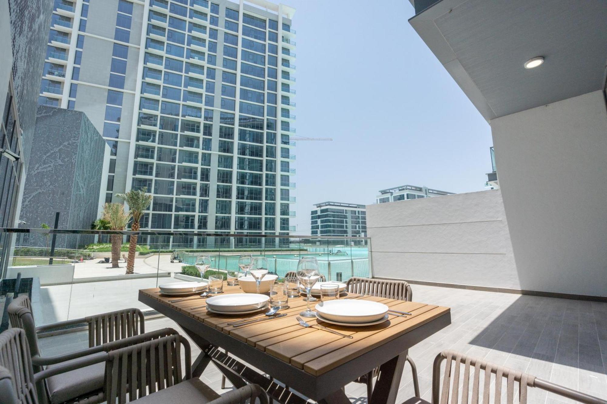 Luxury In Center, District One * Dubai