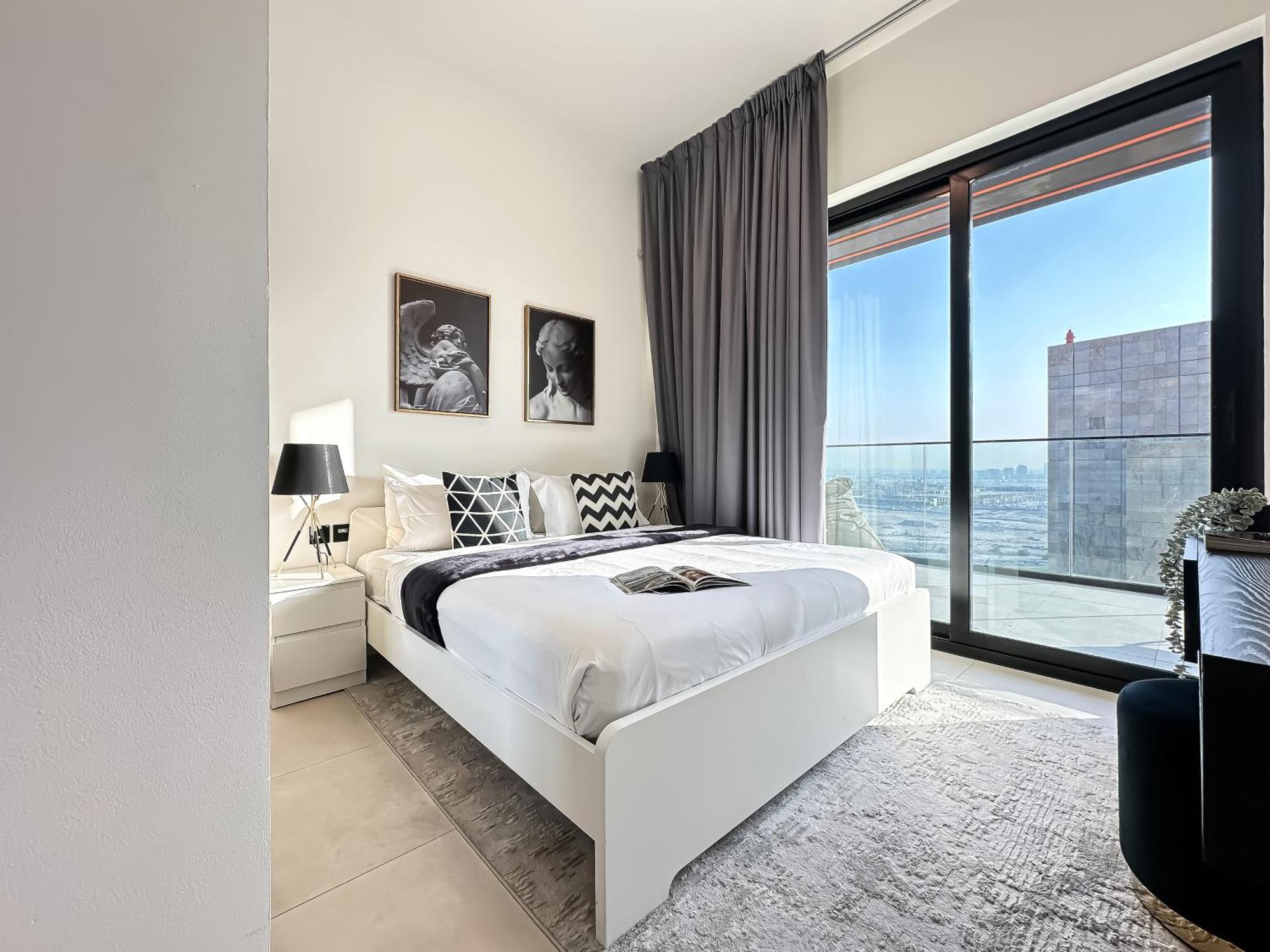Trophy Sunny Honey Canal View & Infinty Pool Apartment *