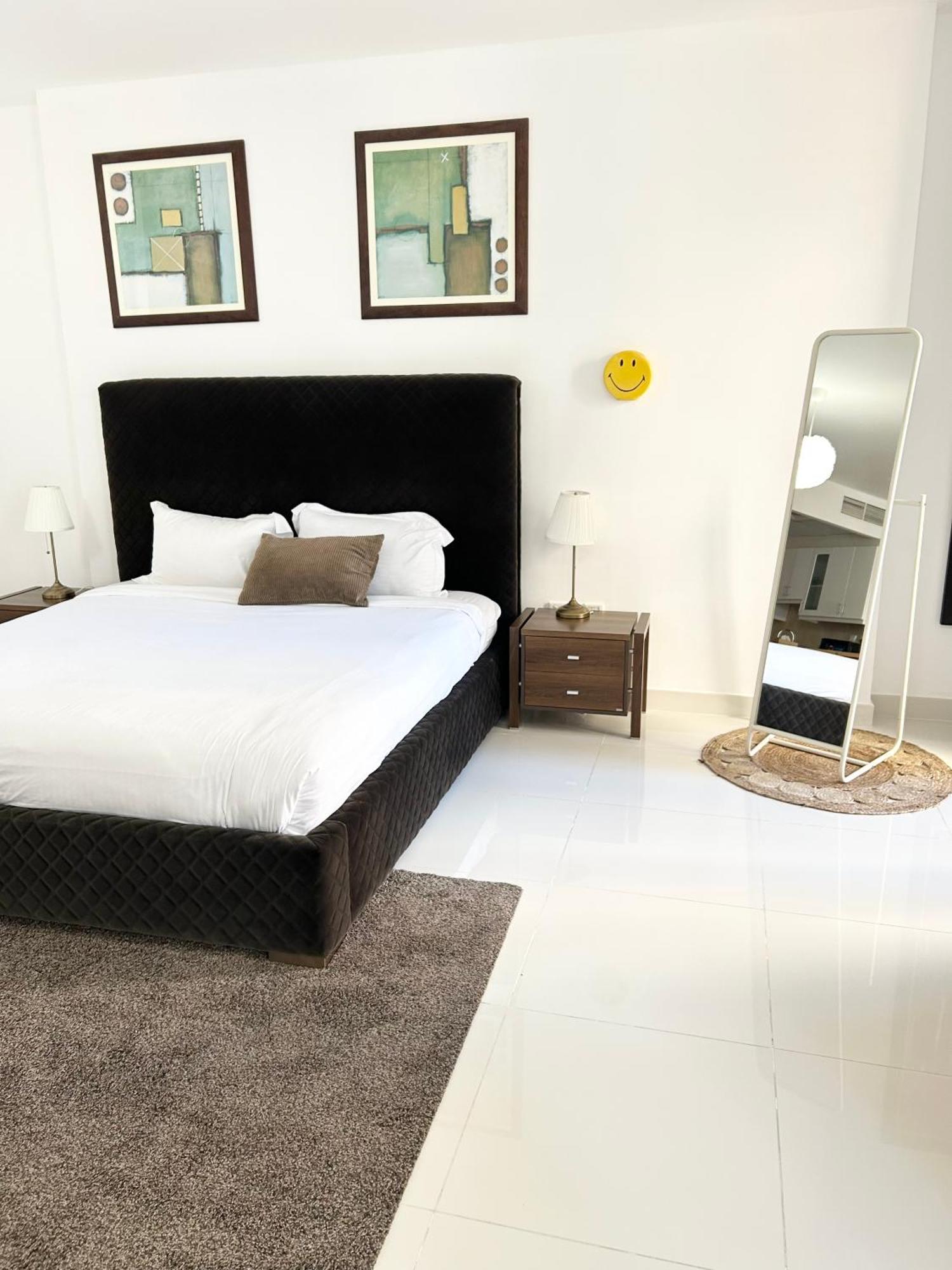 Apartment Seaside Spacious With Vibrant Vibes In Jbr By Sweet Homes Dubai