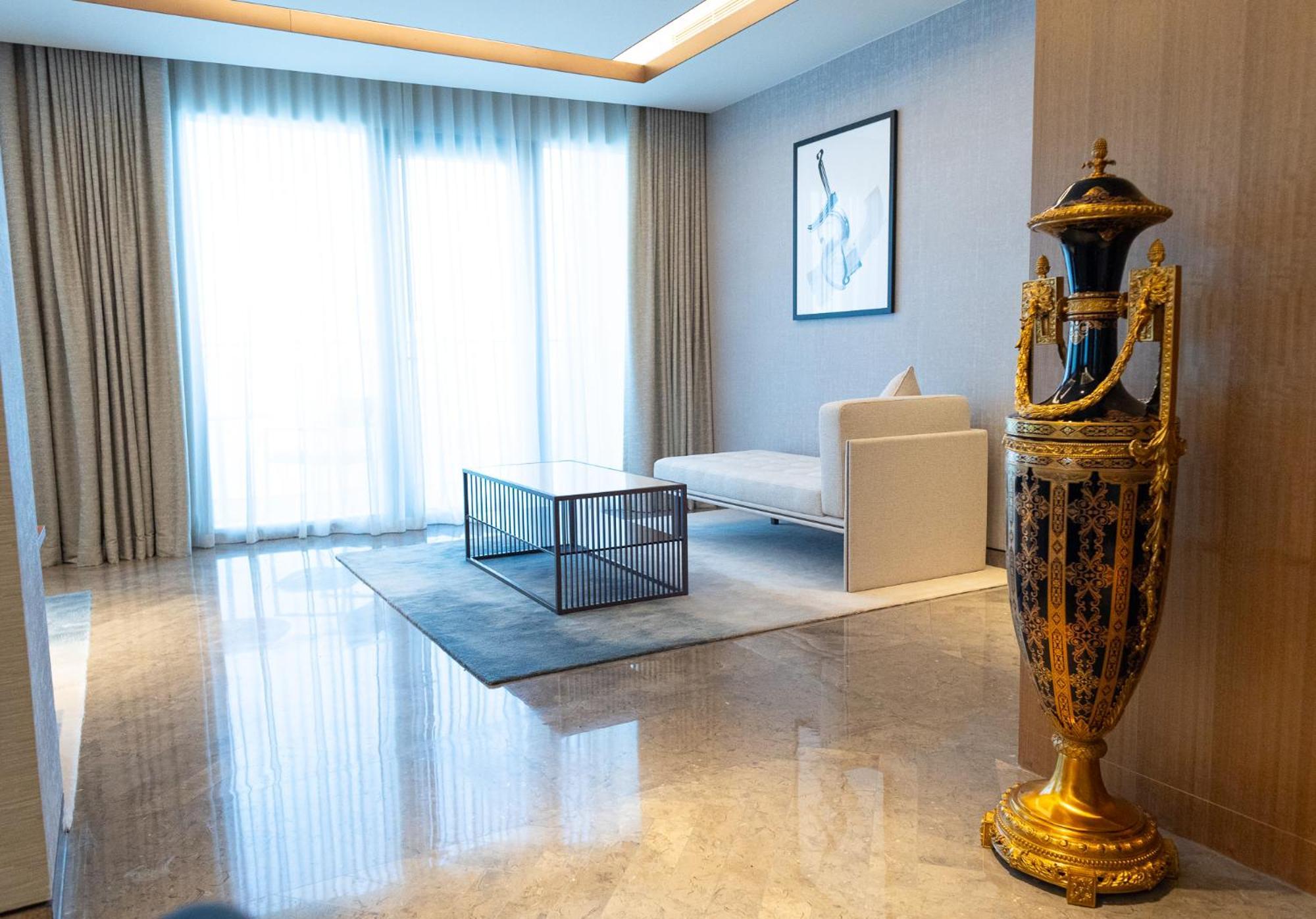 Address Residences Opera At Downtown Apartment *