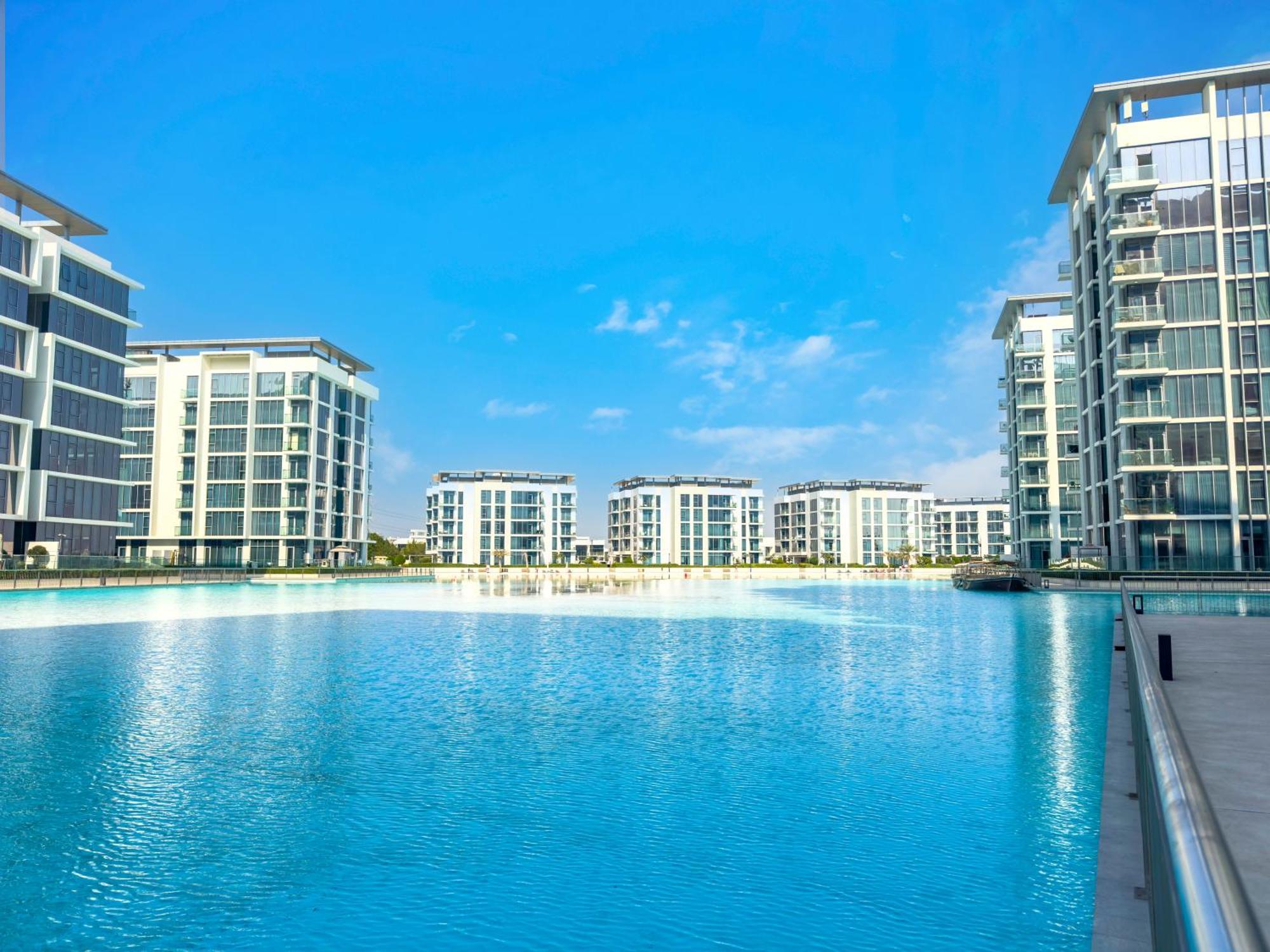 Apartment Bookable - District One, Crystal Lagos - 2 Bedroom With Study *