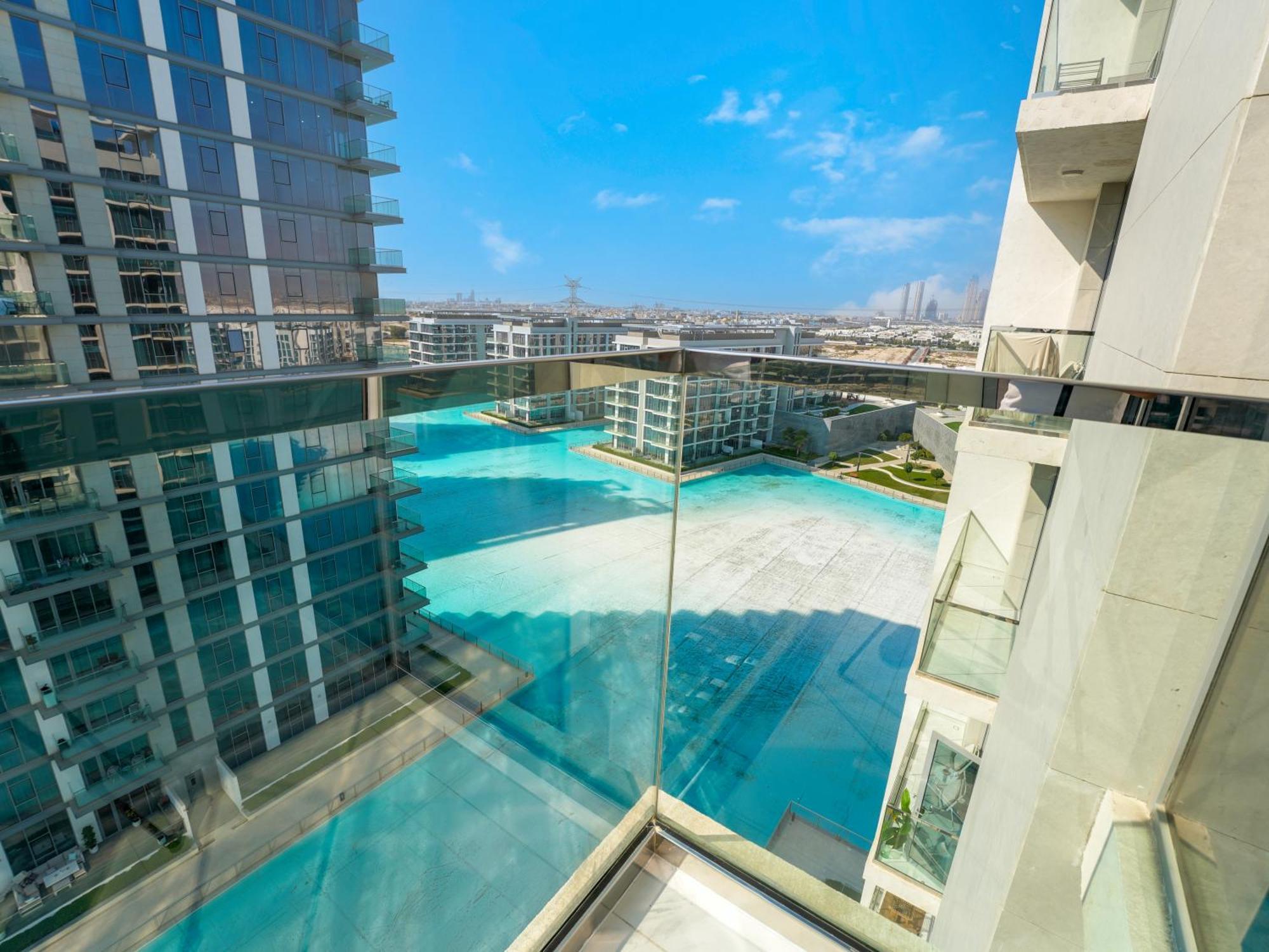 Bookable - District One, Crystal Lagos - 2 Bedroom With Study Apartment