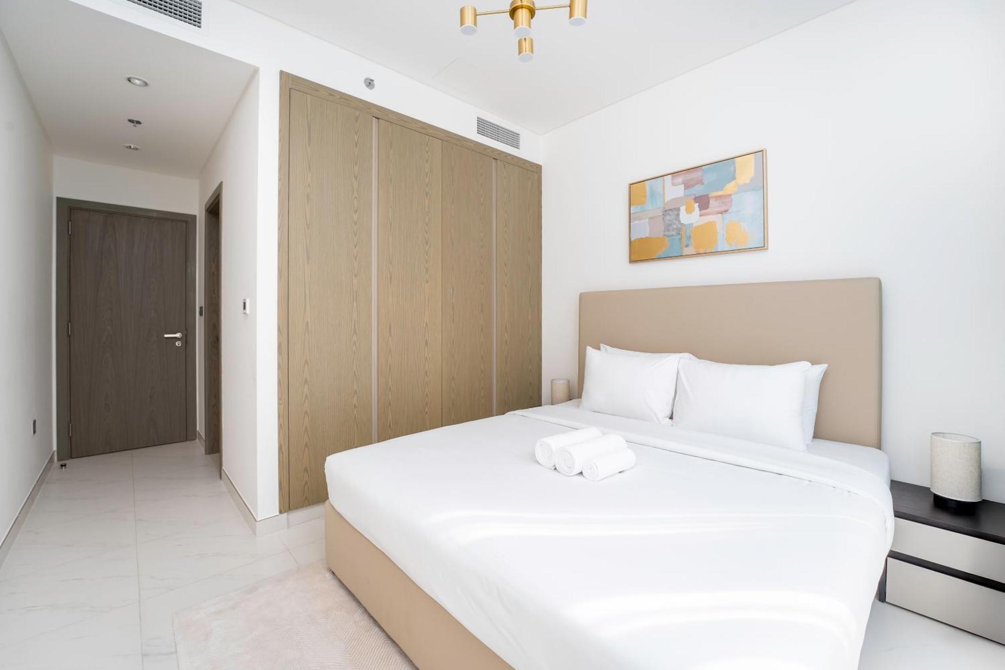 Apartment Bookable - District One, Crystal Lagos - 2 Bedroom With Study *