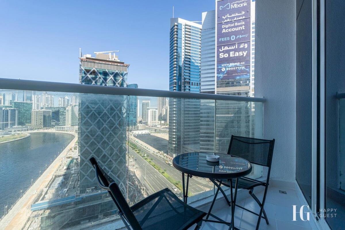 Apartment Spacious In Damac Maison Prive Canal Views *
